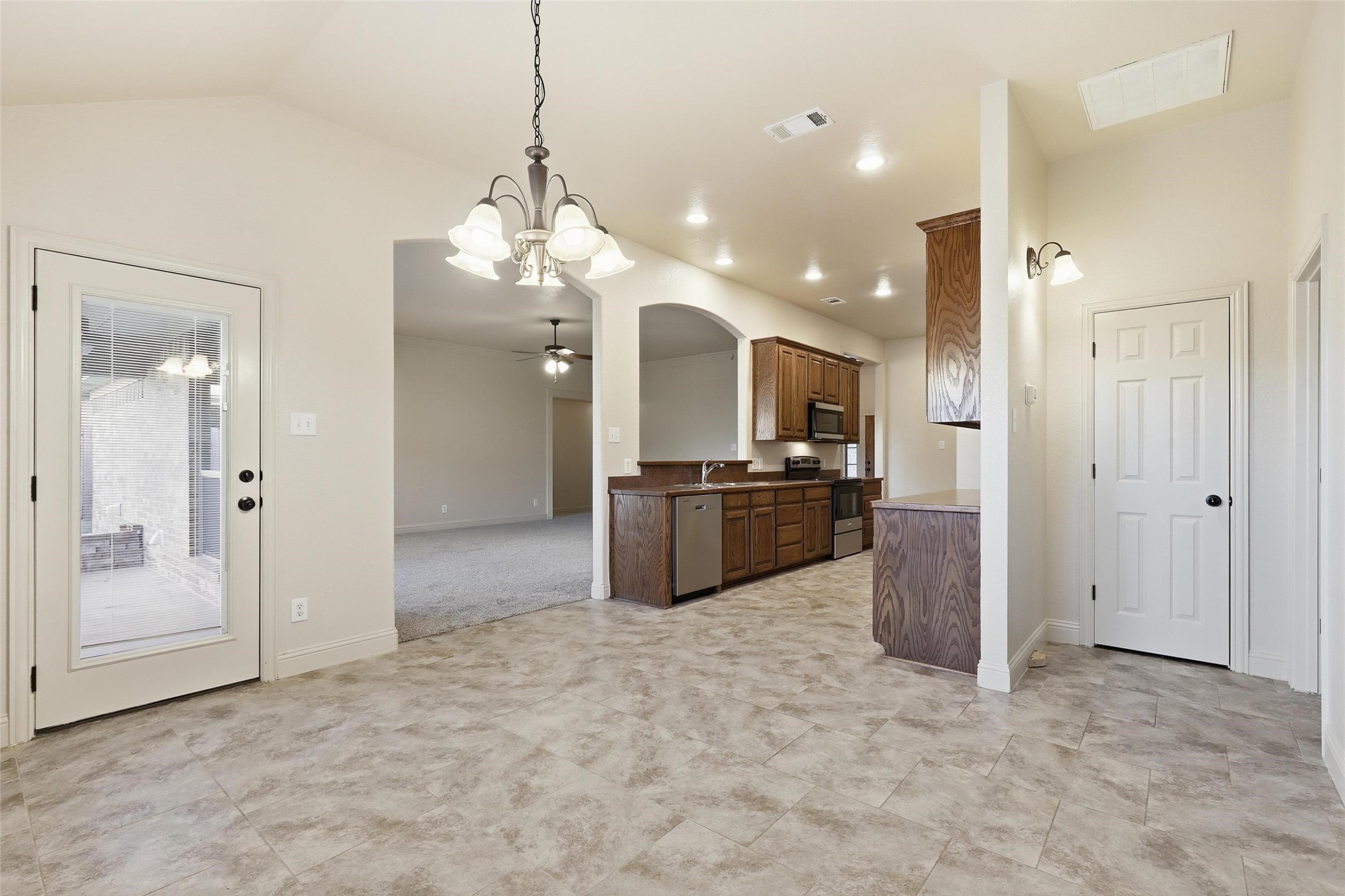 413 Lighthouse Court