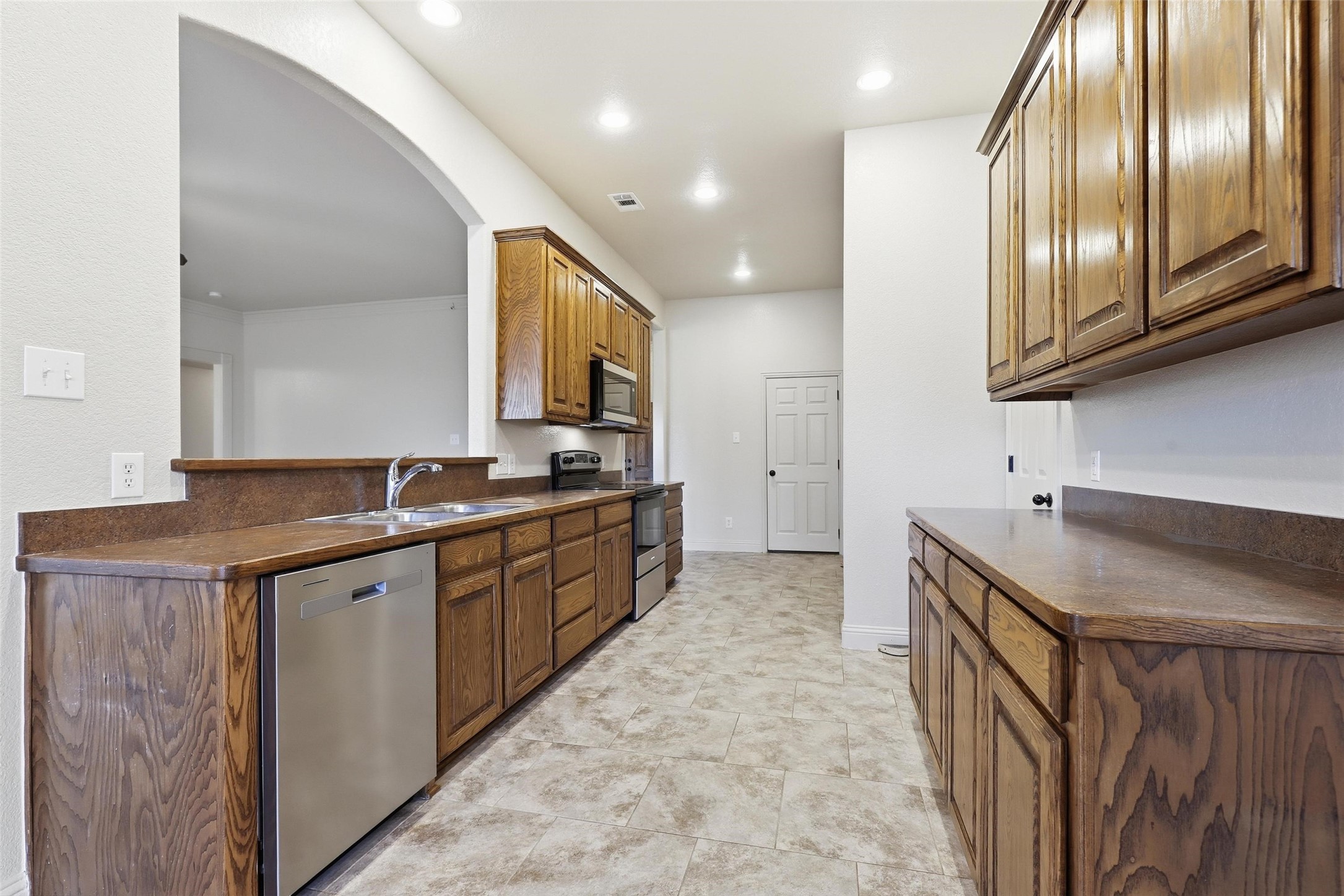 413 Lighthouse Court