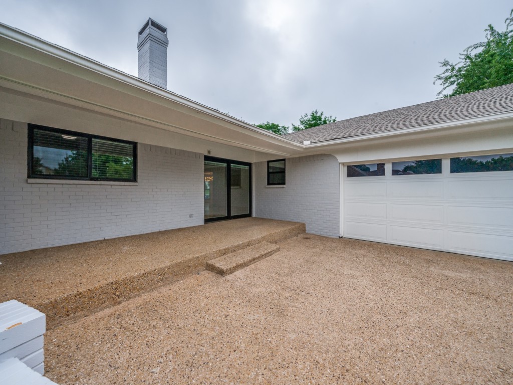 3414 Country Club Road