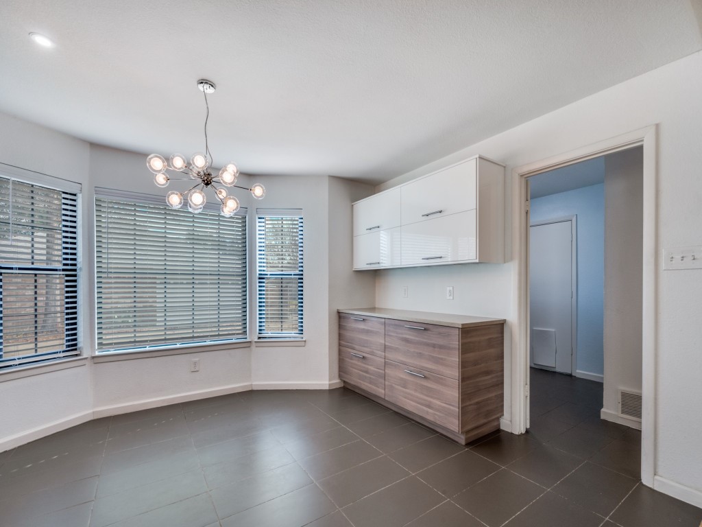 3414 Country Club Road