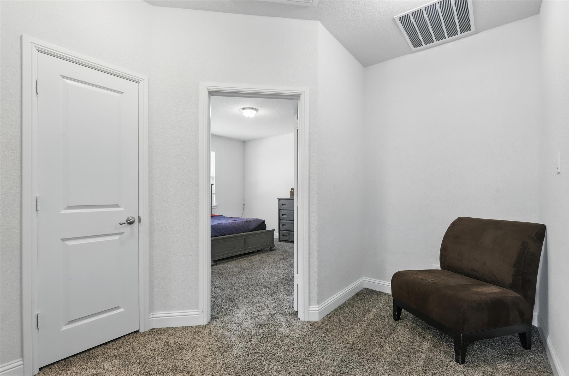 14825 Complacent Way