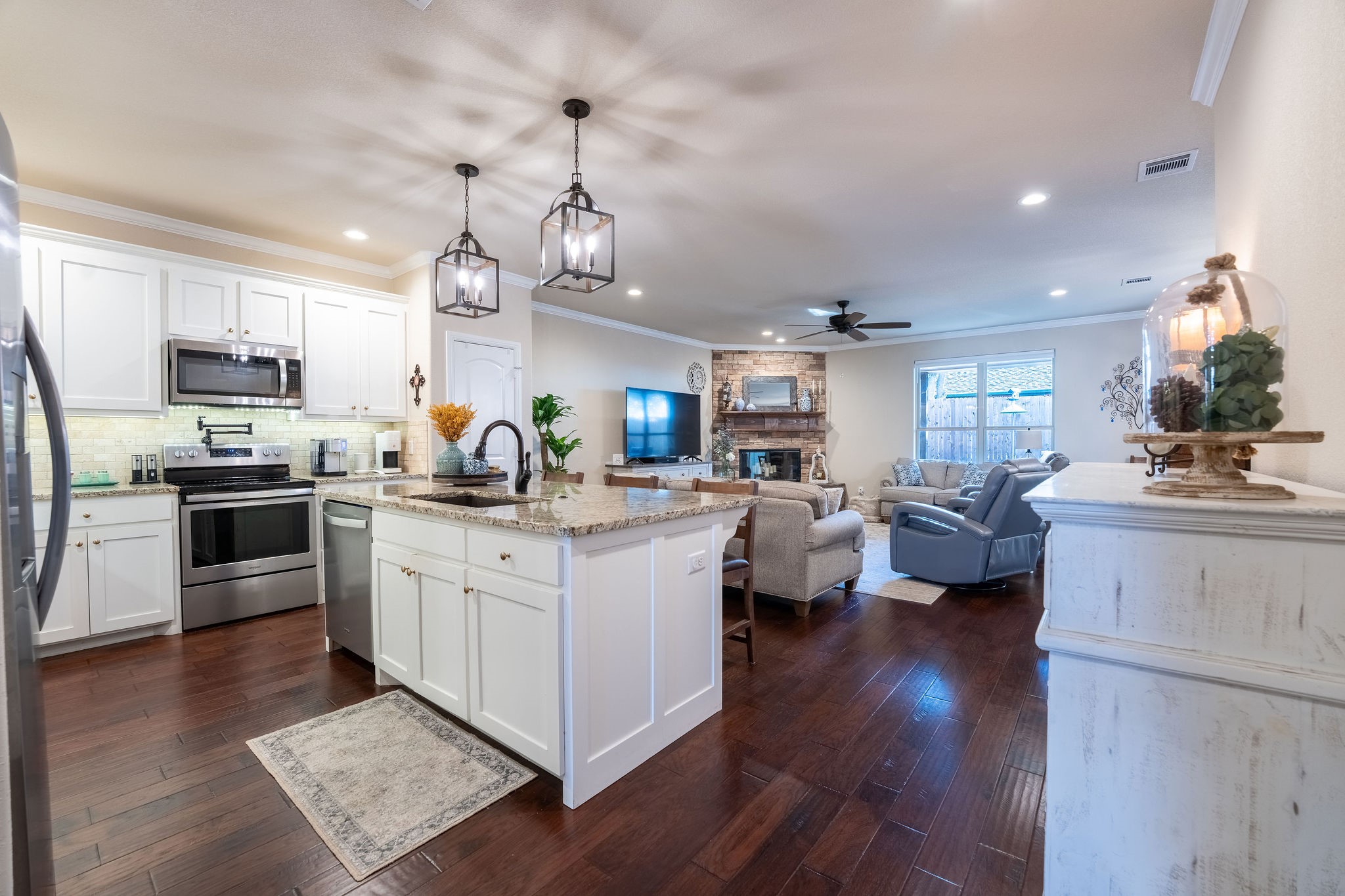 923 White Marlin Drive