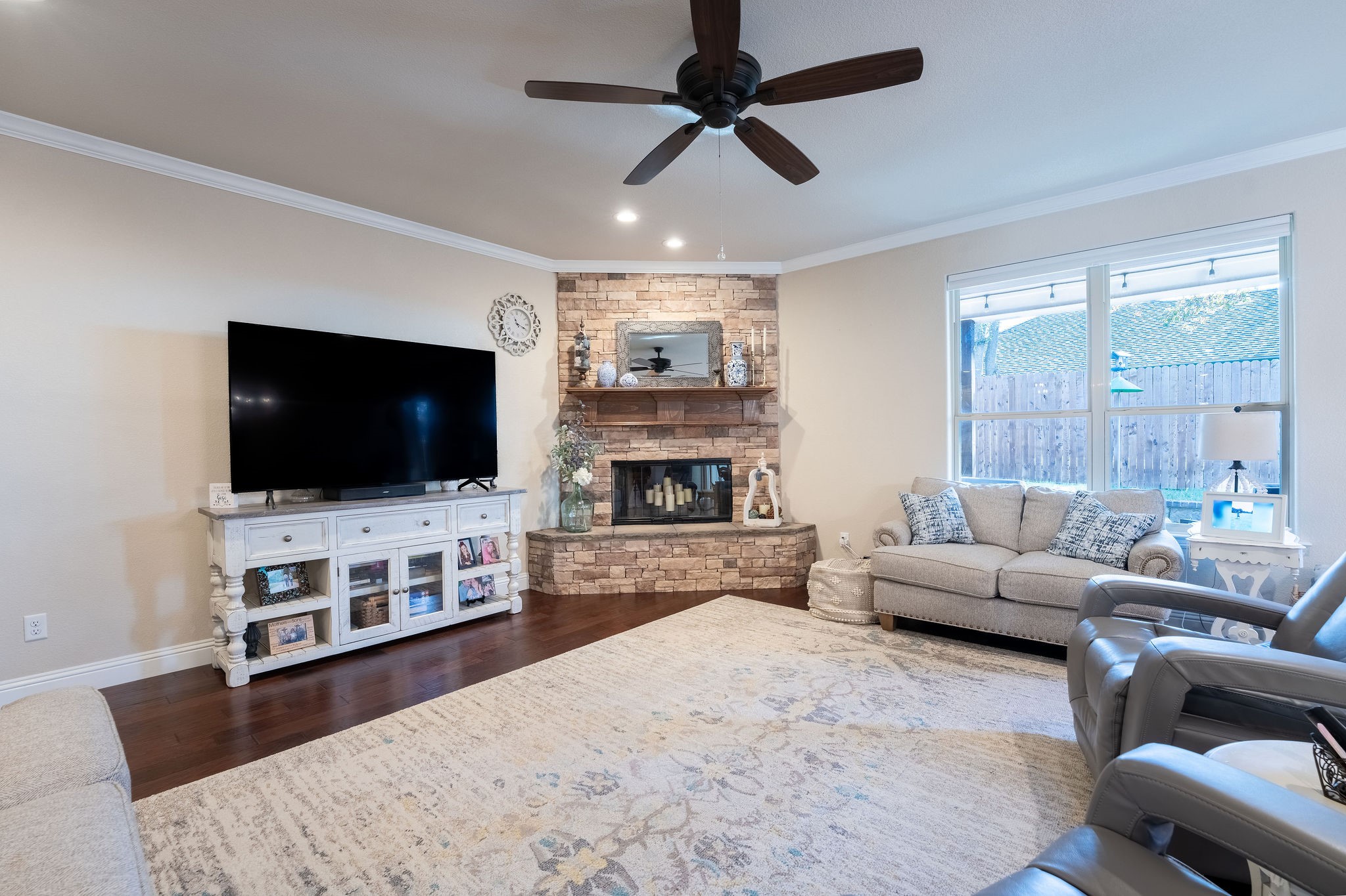 923 White Marlin Drive