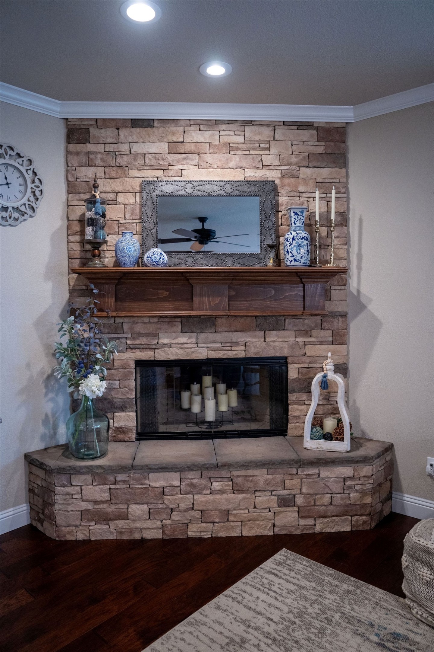 923 White Marlin Drive