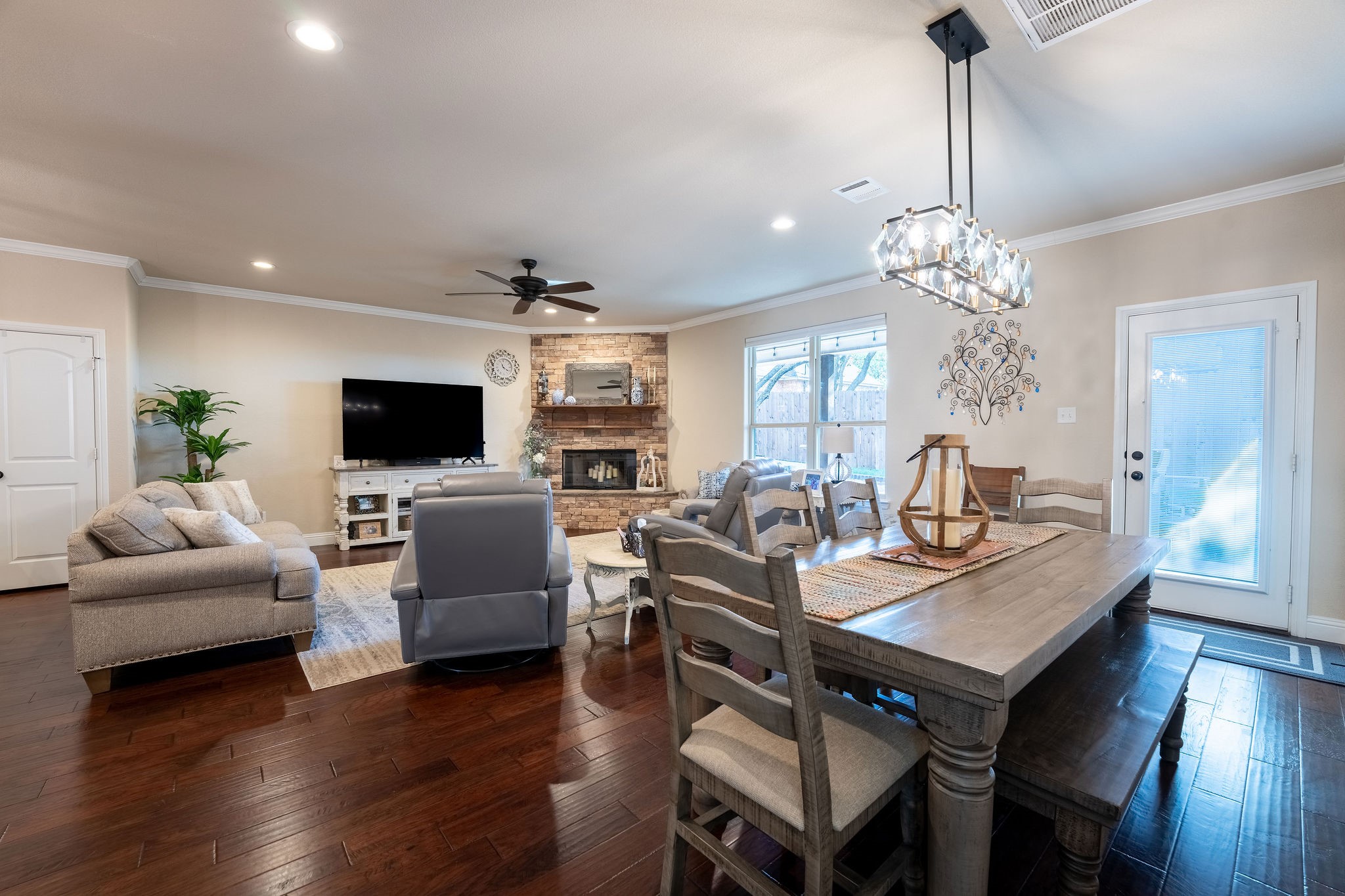 923 White Marlin Drive