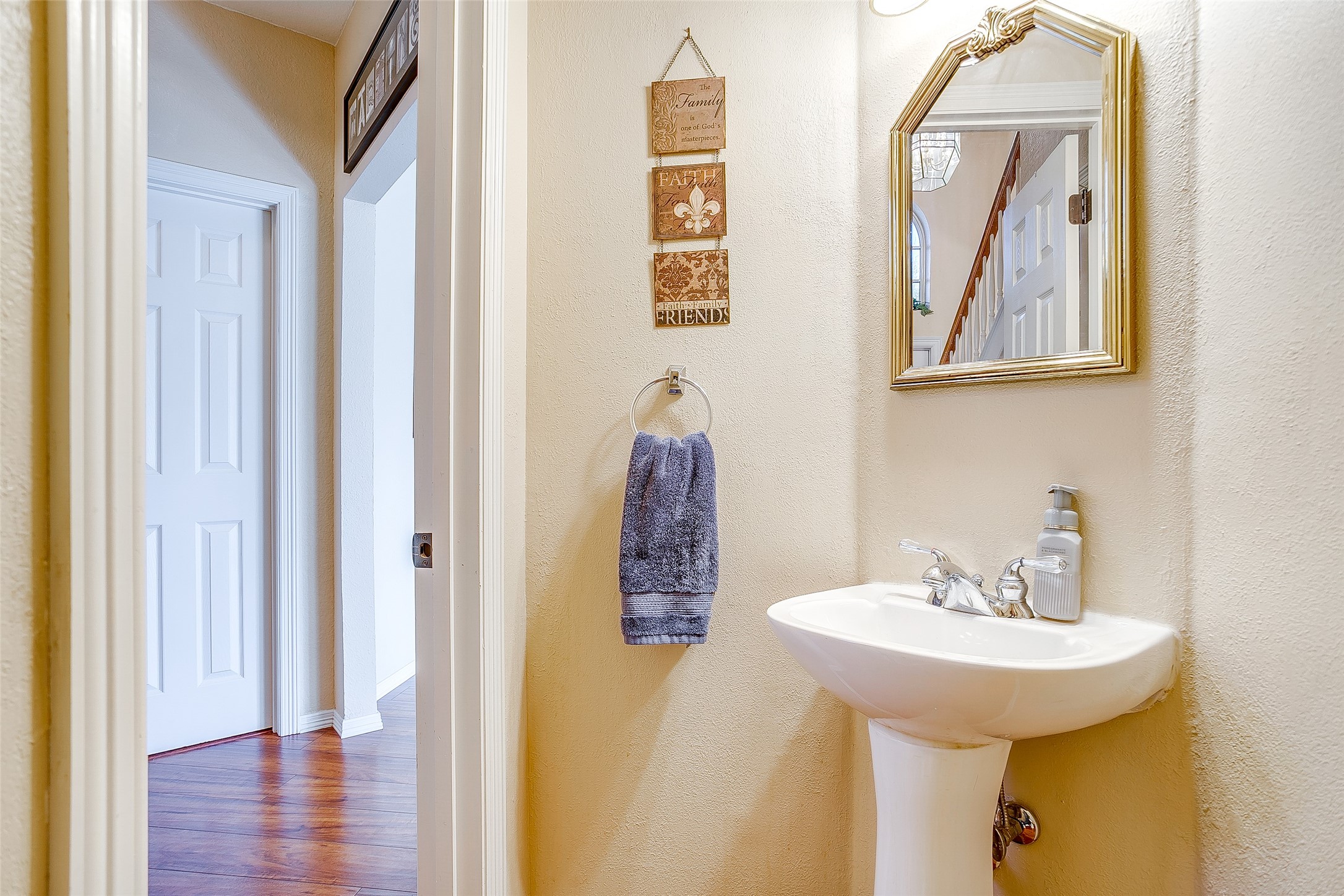 435 Arbor Lawn Drive