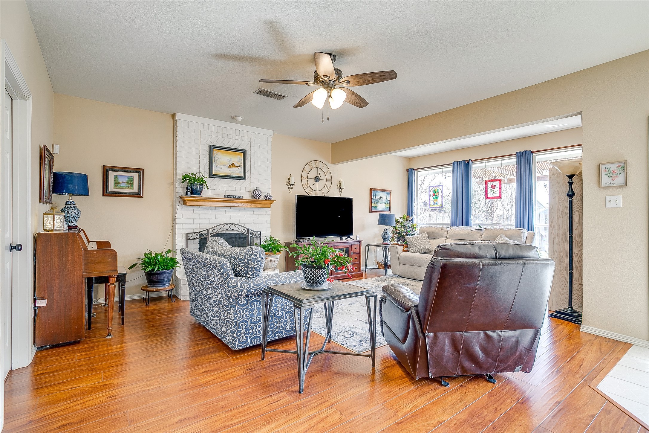 435 Arbor Lawn Drive