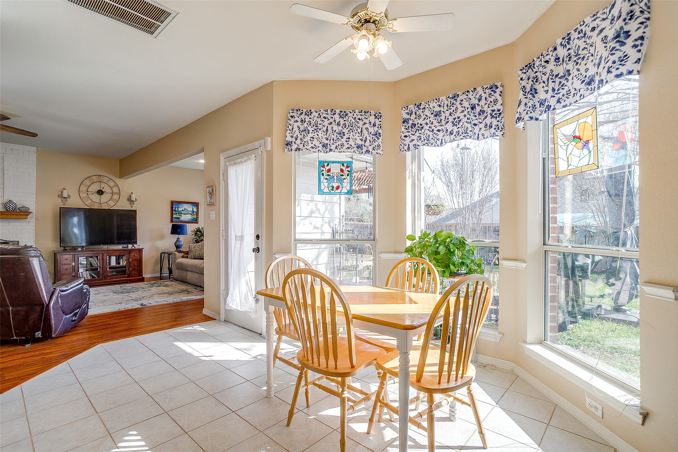 435 Arbor Lawn Drive