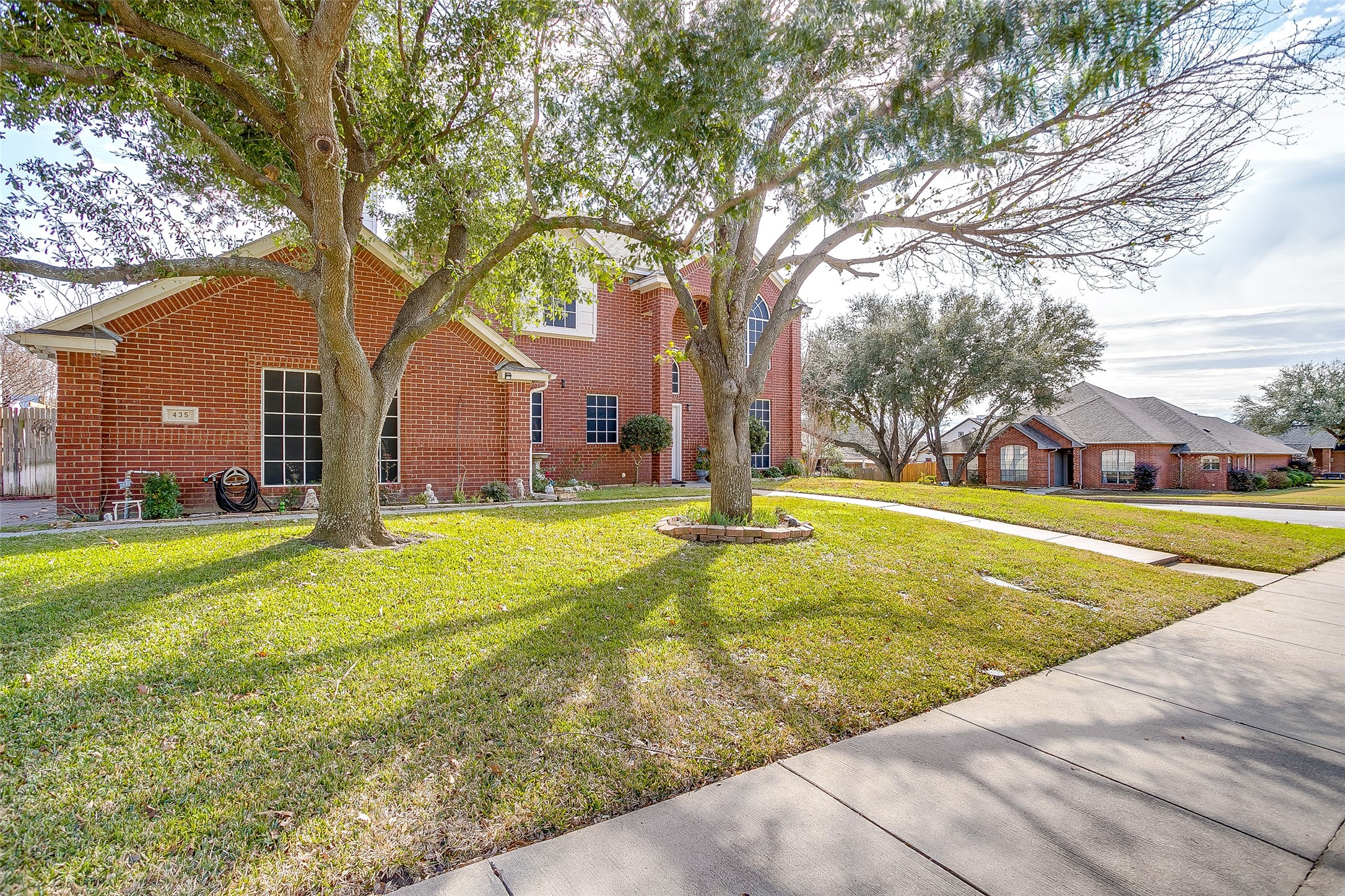 435 Arbor Lawn Drive