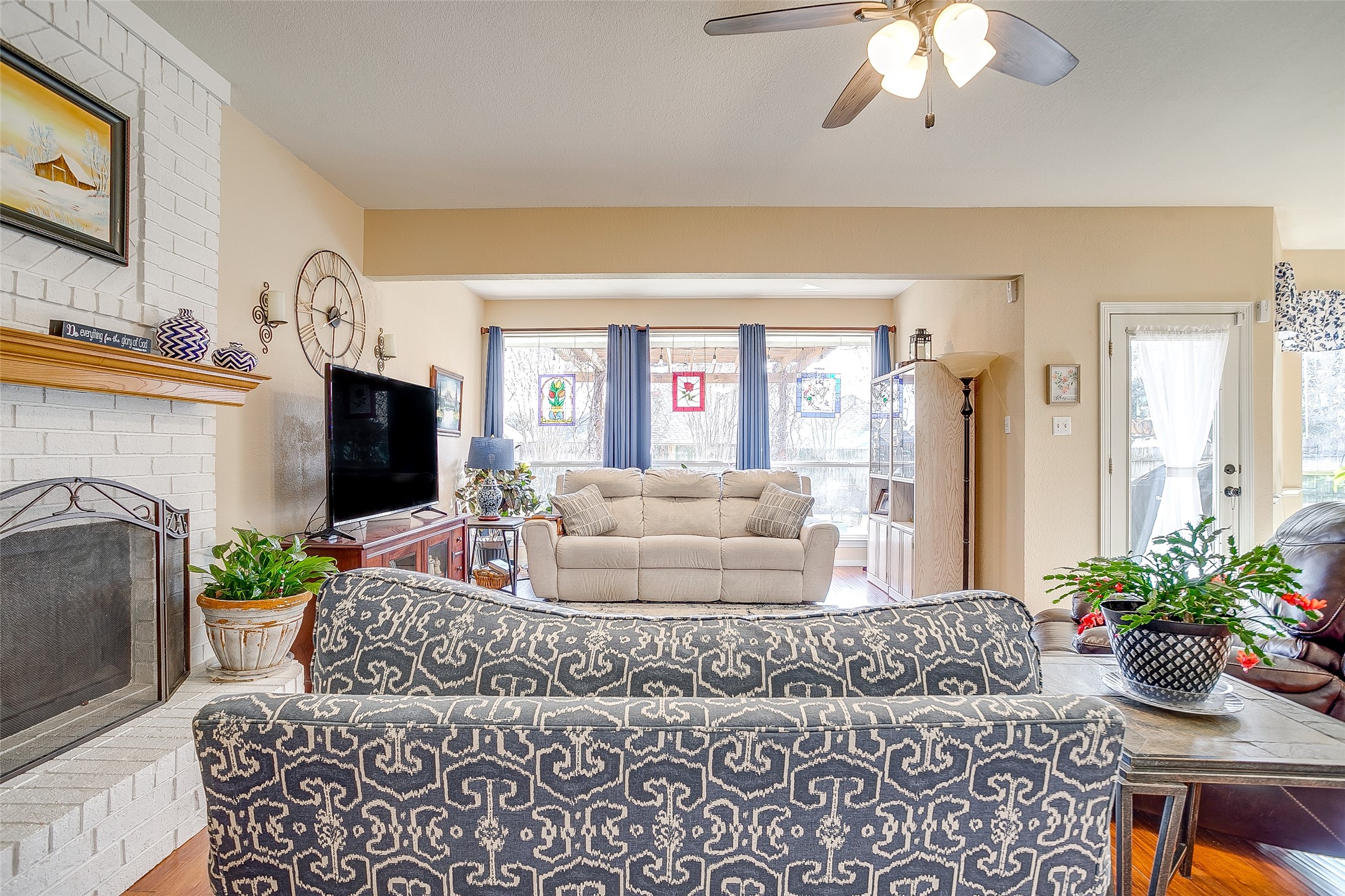 435 Arbor Lawn Drive