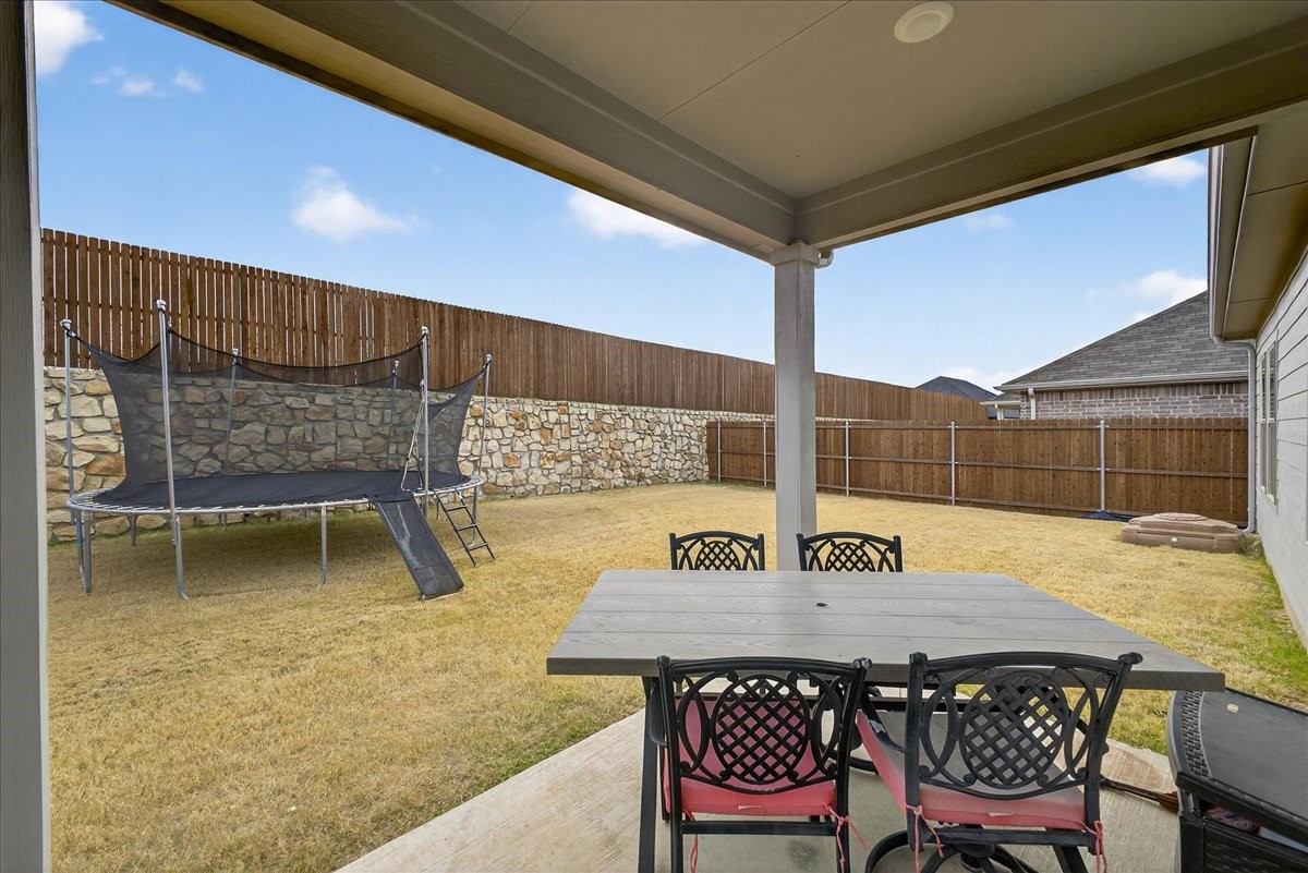 6717 Iron Oak Road