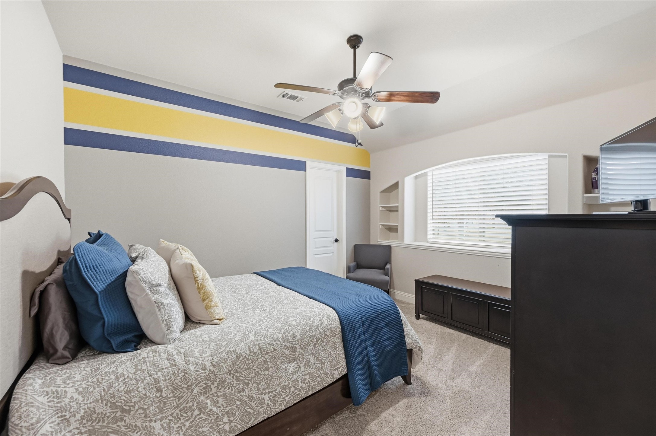 1421 Nighthawk Lane