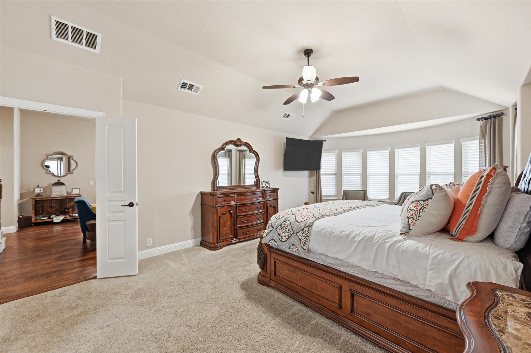 1421 Nighthawk Lane