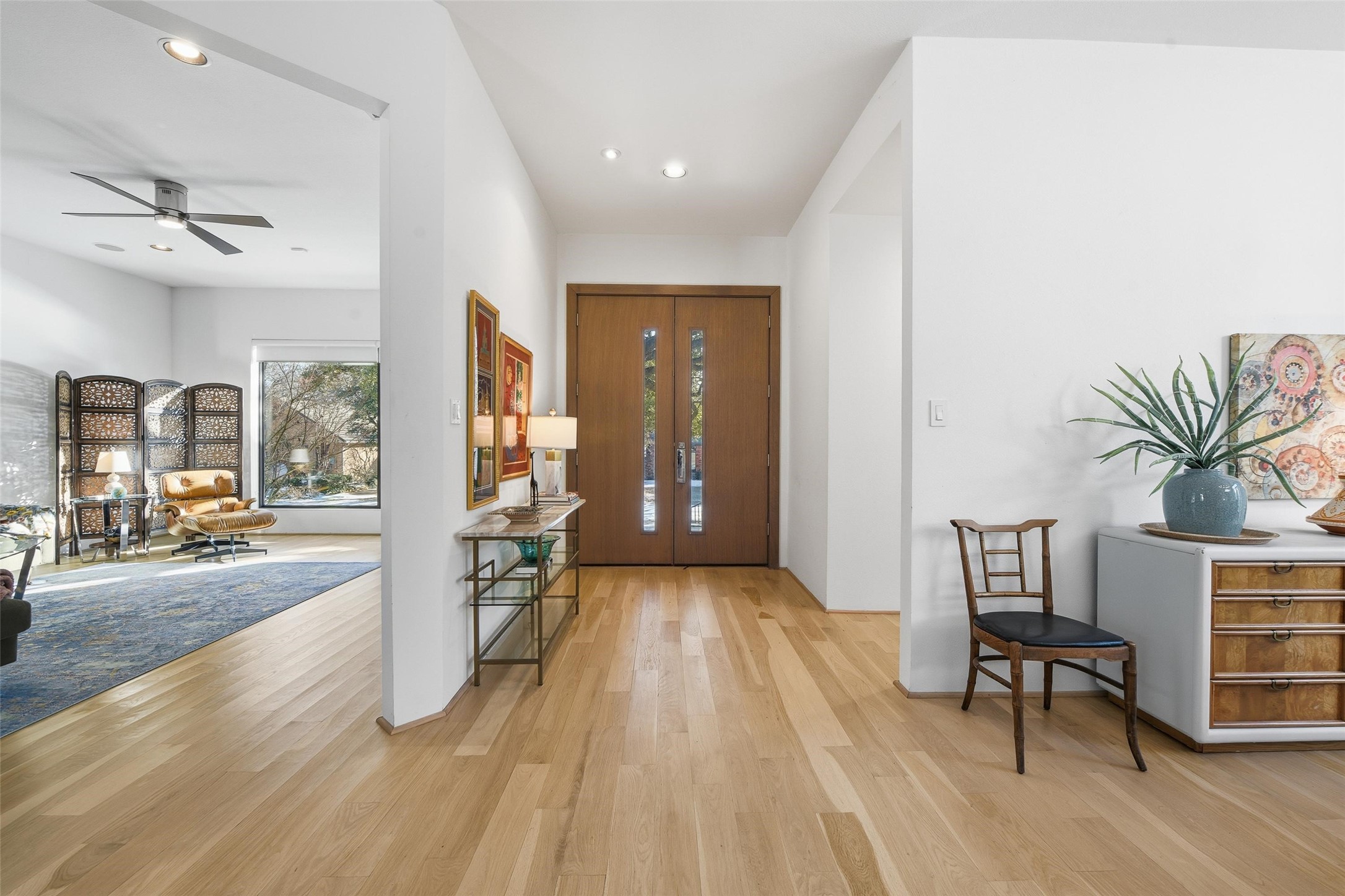 1901 Crockett Circle