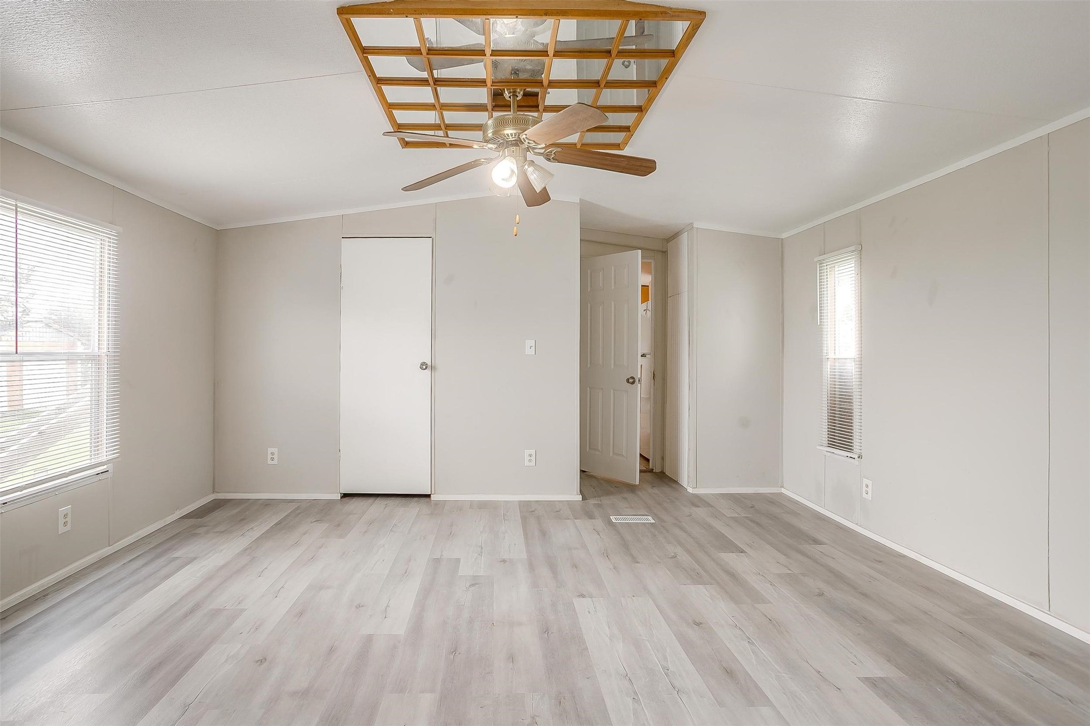 1021 Tanglewood Drive