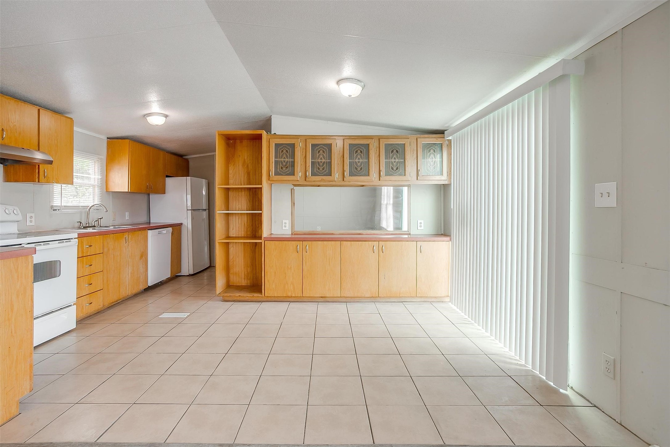 1021 Tanglewood Drive