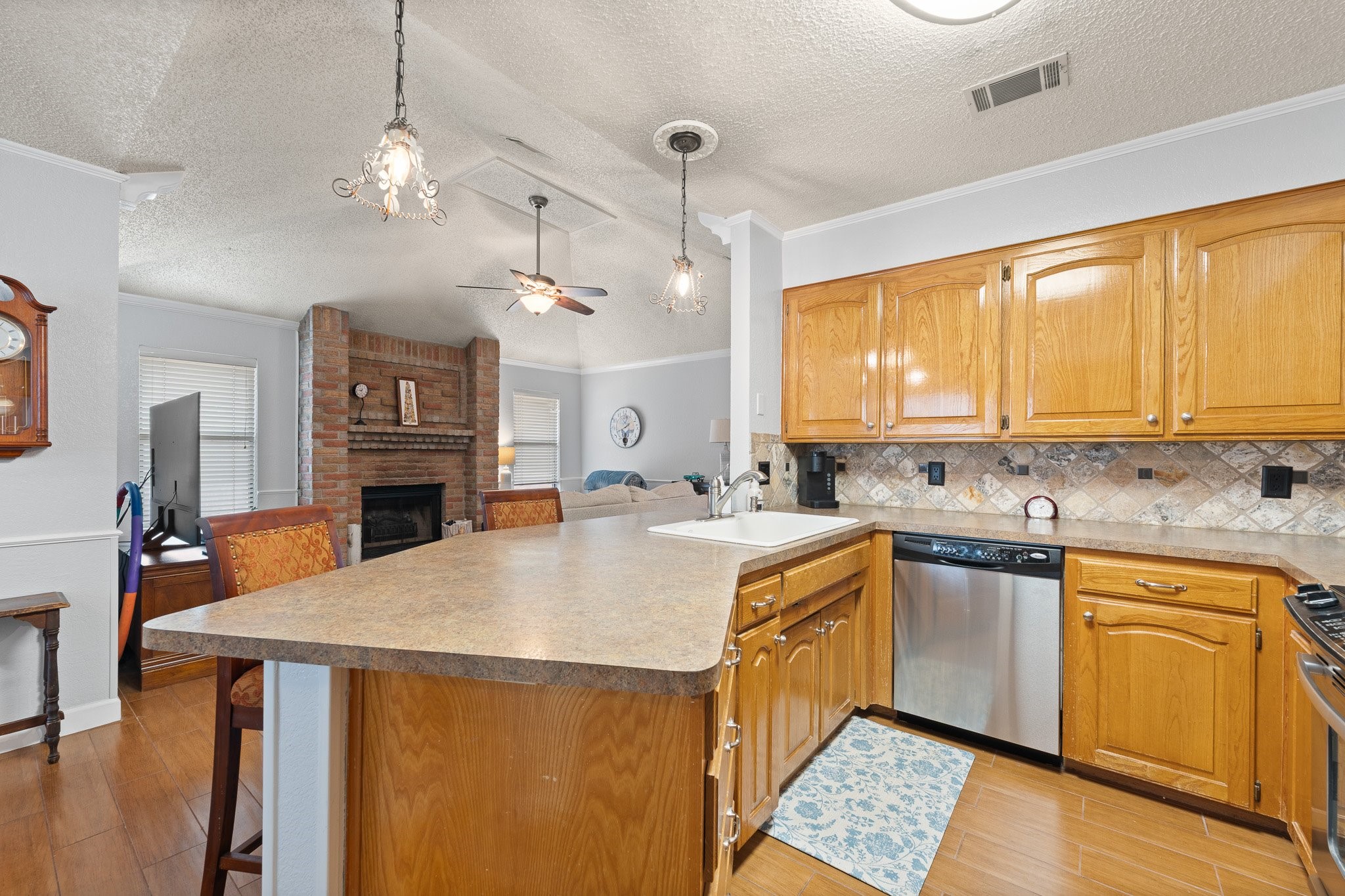 551 Sandgate Drive