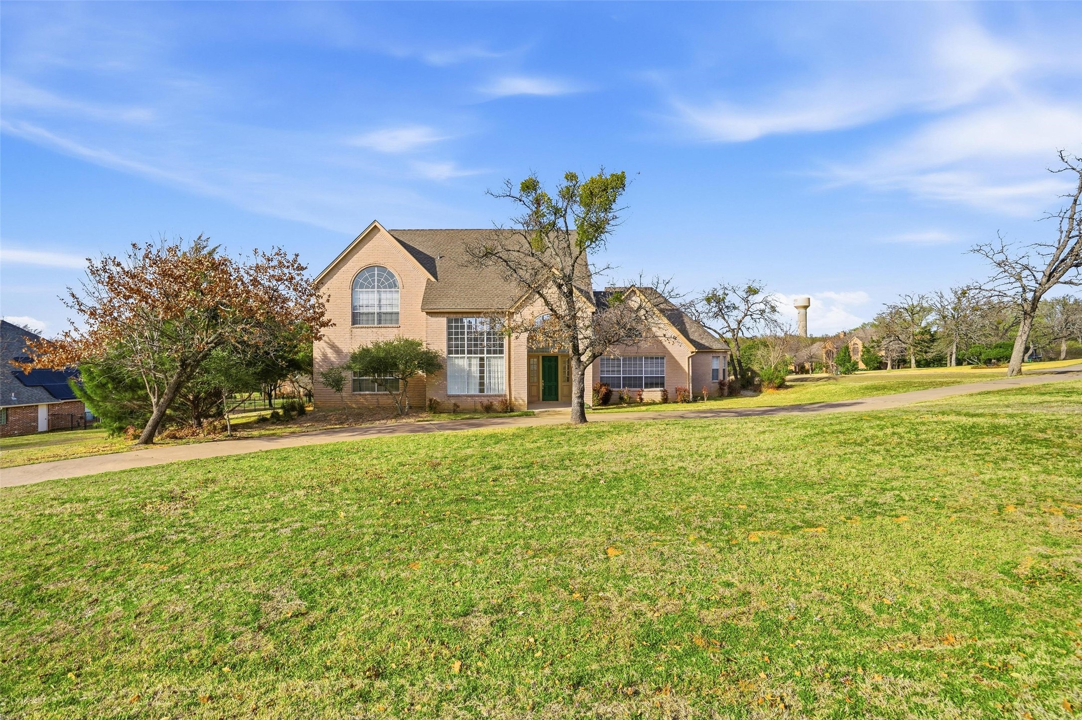 2829 Bent Oaks Drive