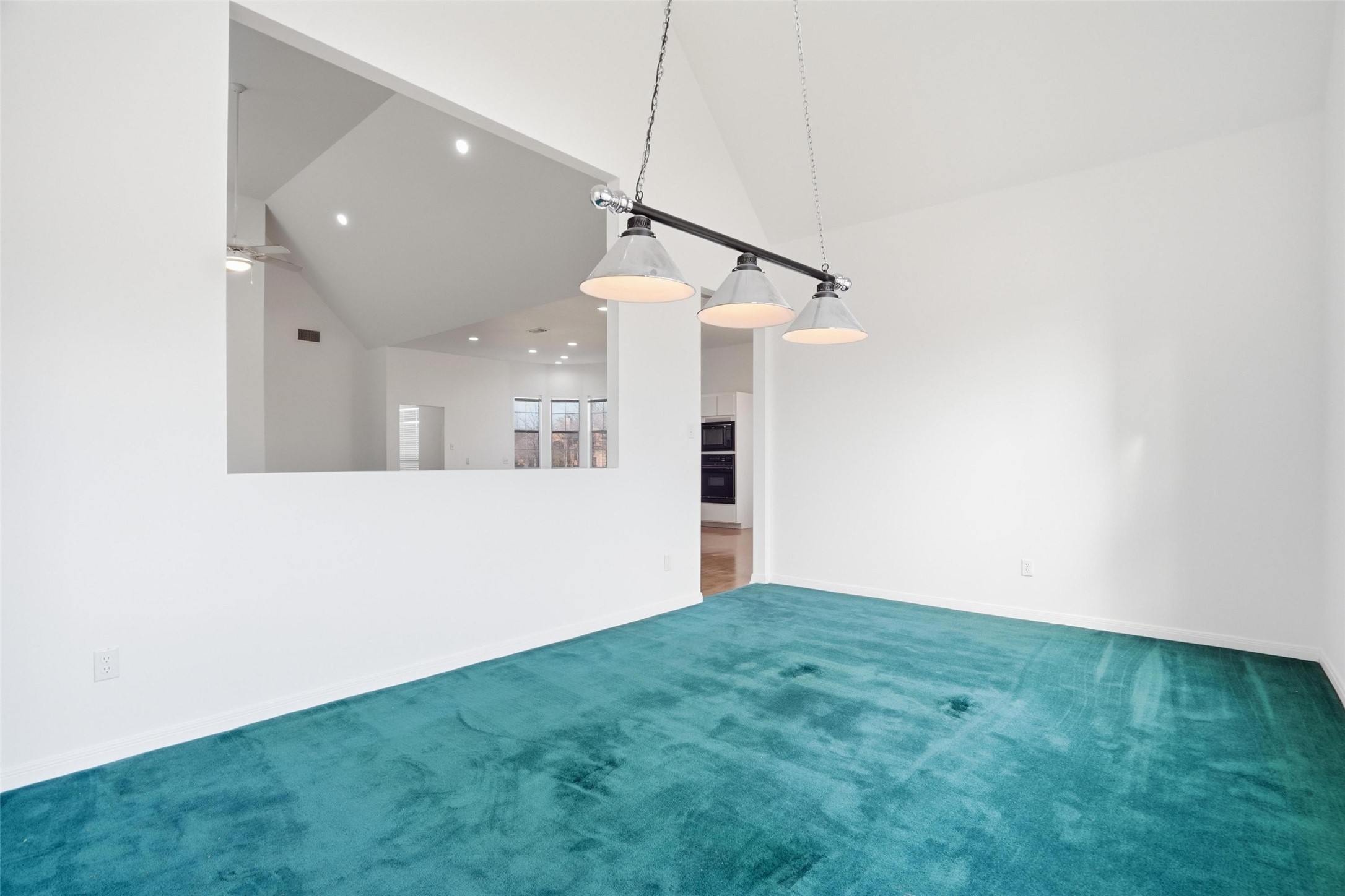 2829 Bent Oaks Drive