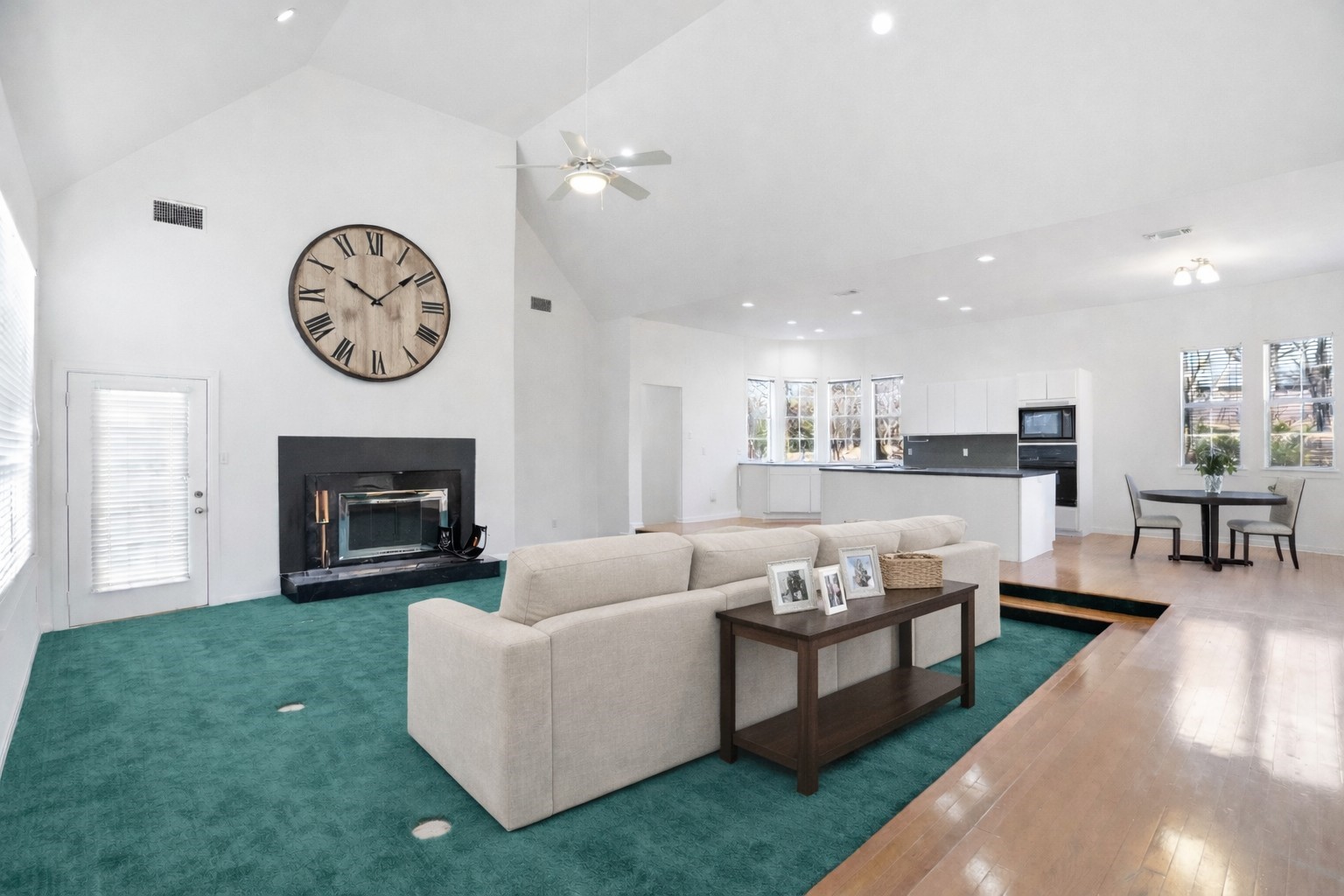 2829 Bent Oaks Drive