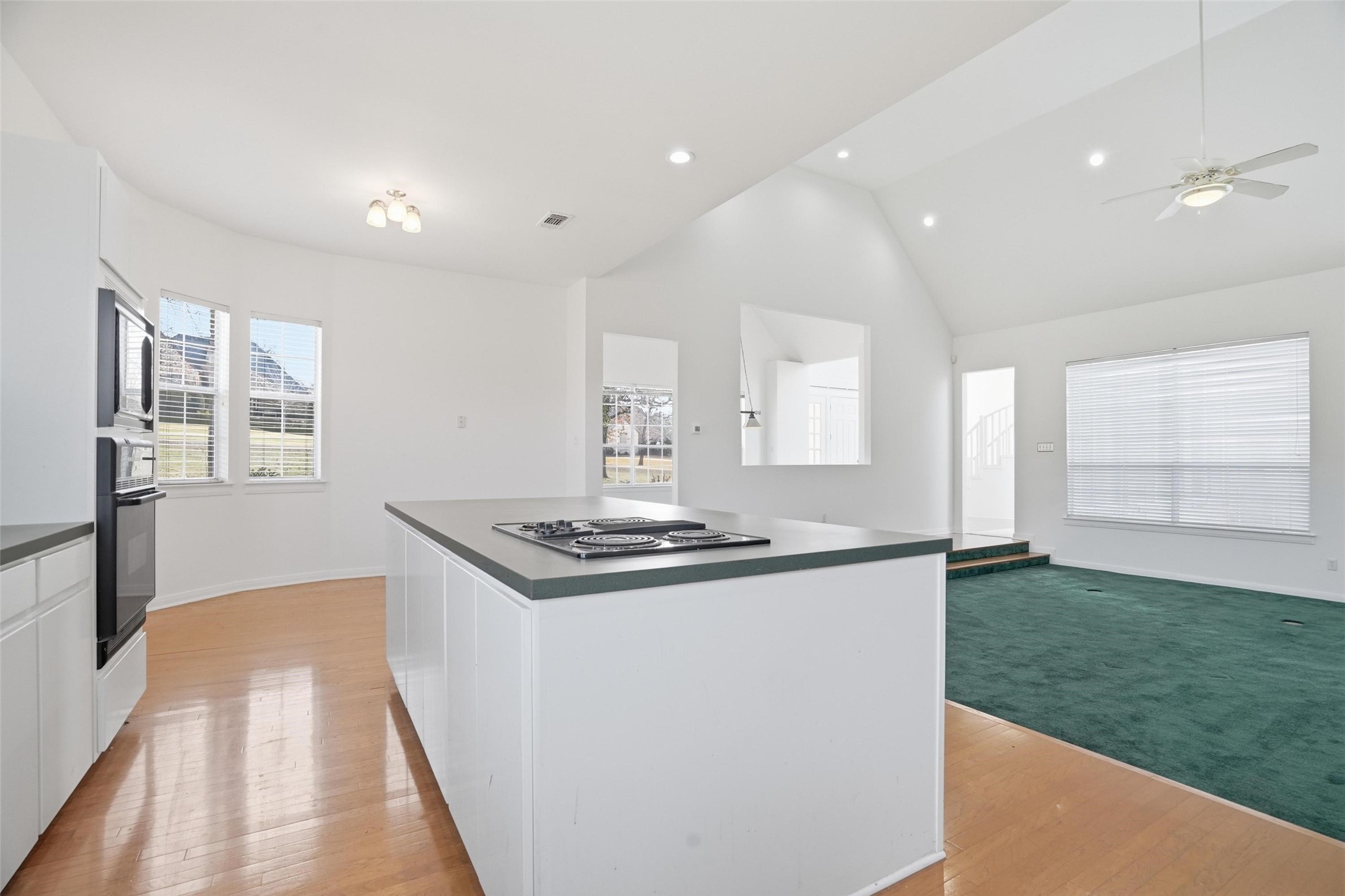 2829 Bent Oaks Drive