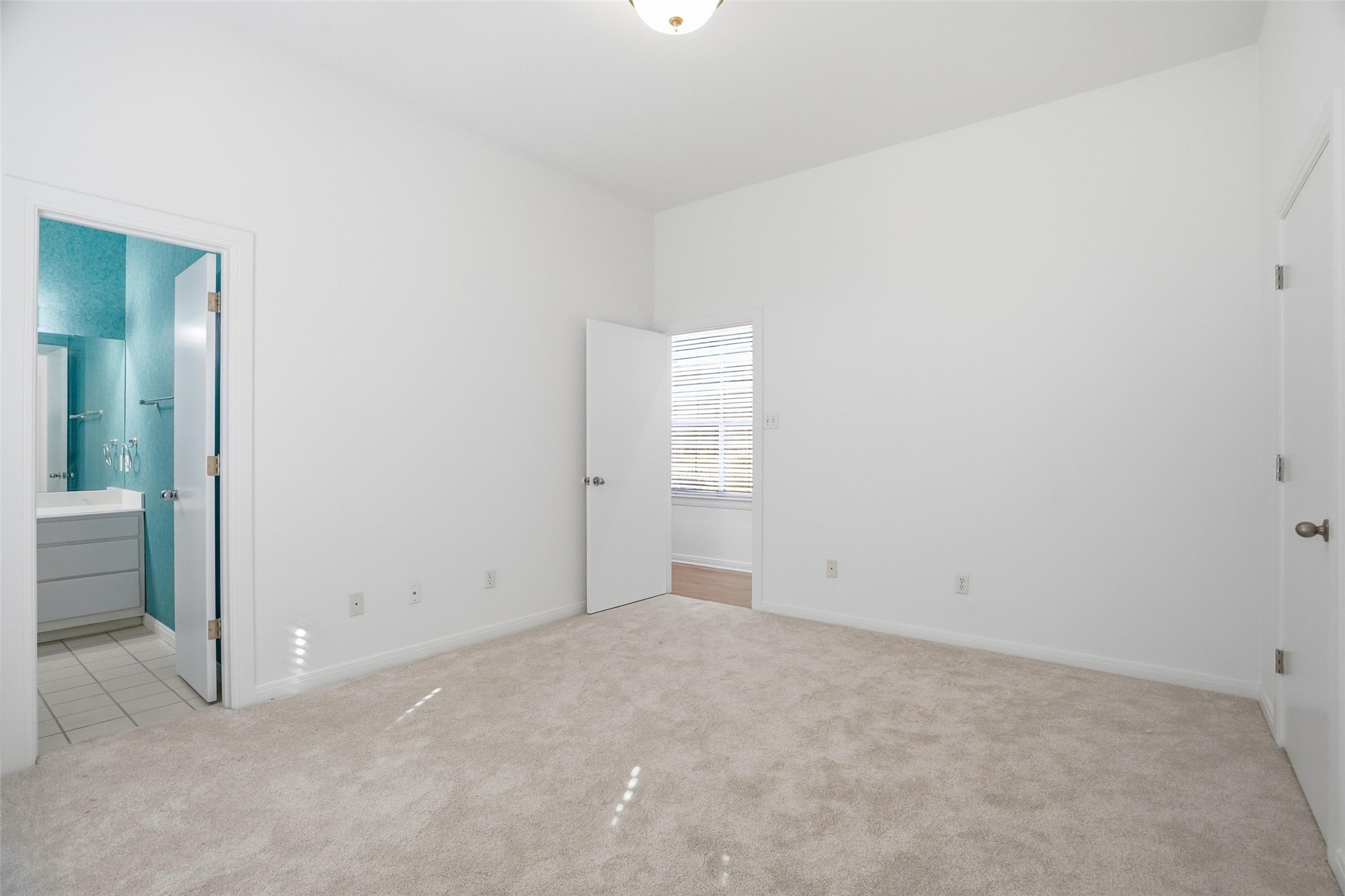 2829 Bent Oaks Drive