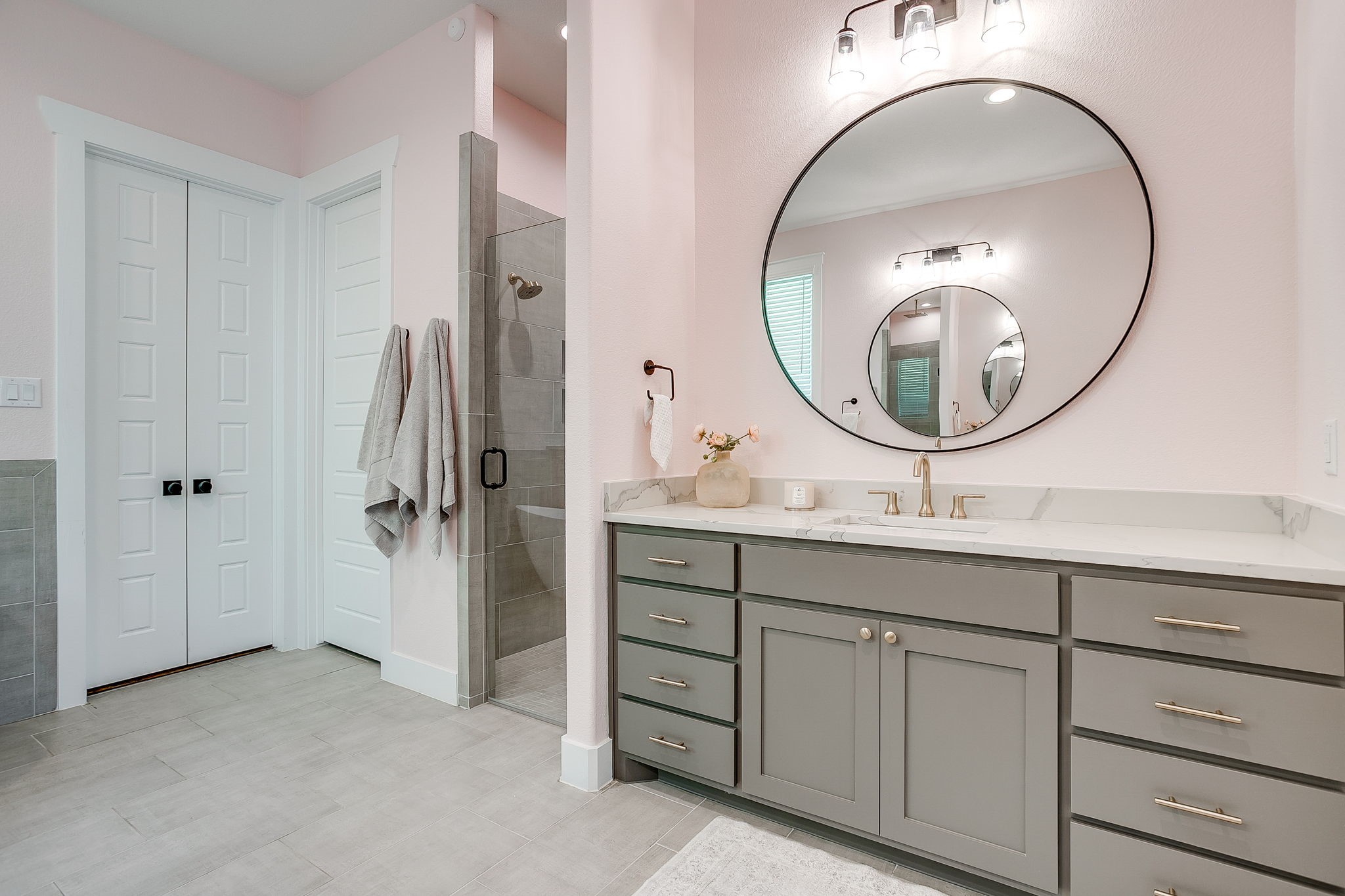 13921 E Riviera Drive