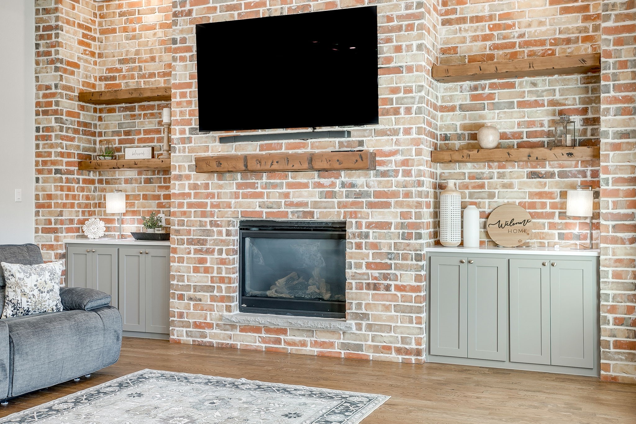 13921 E Riviera Drive