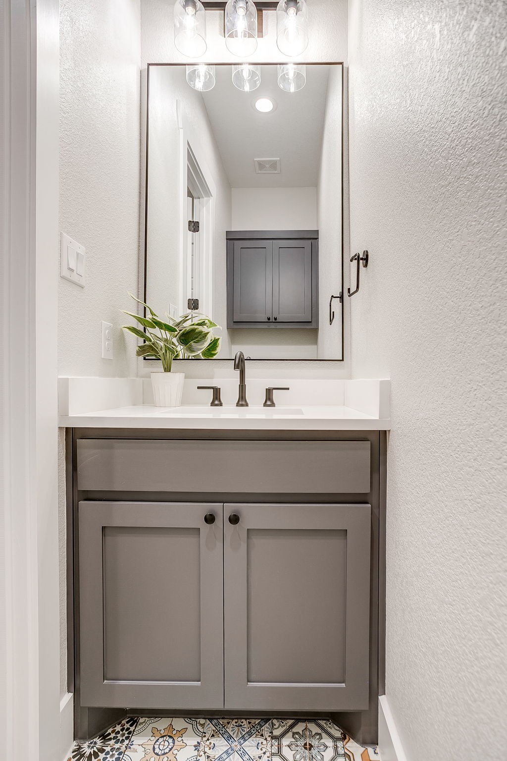 13921 E Riviera Drive