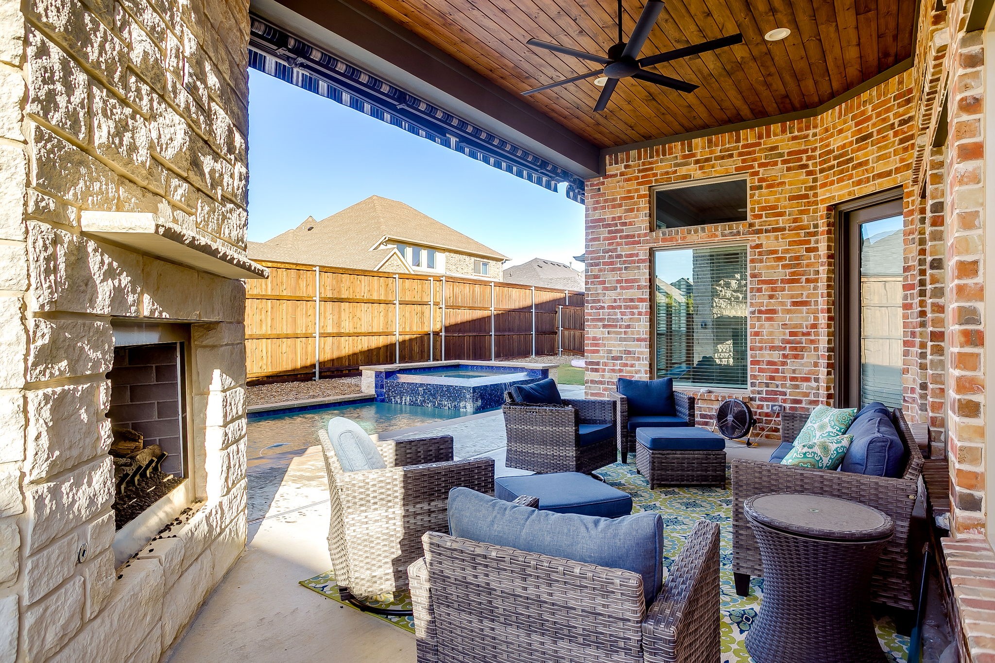 13921 E Riviera Drive