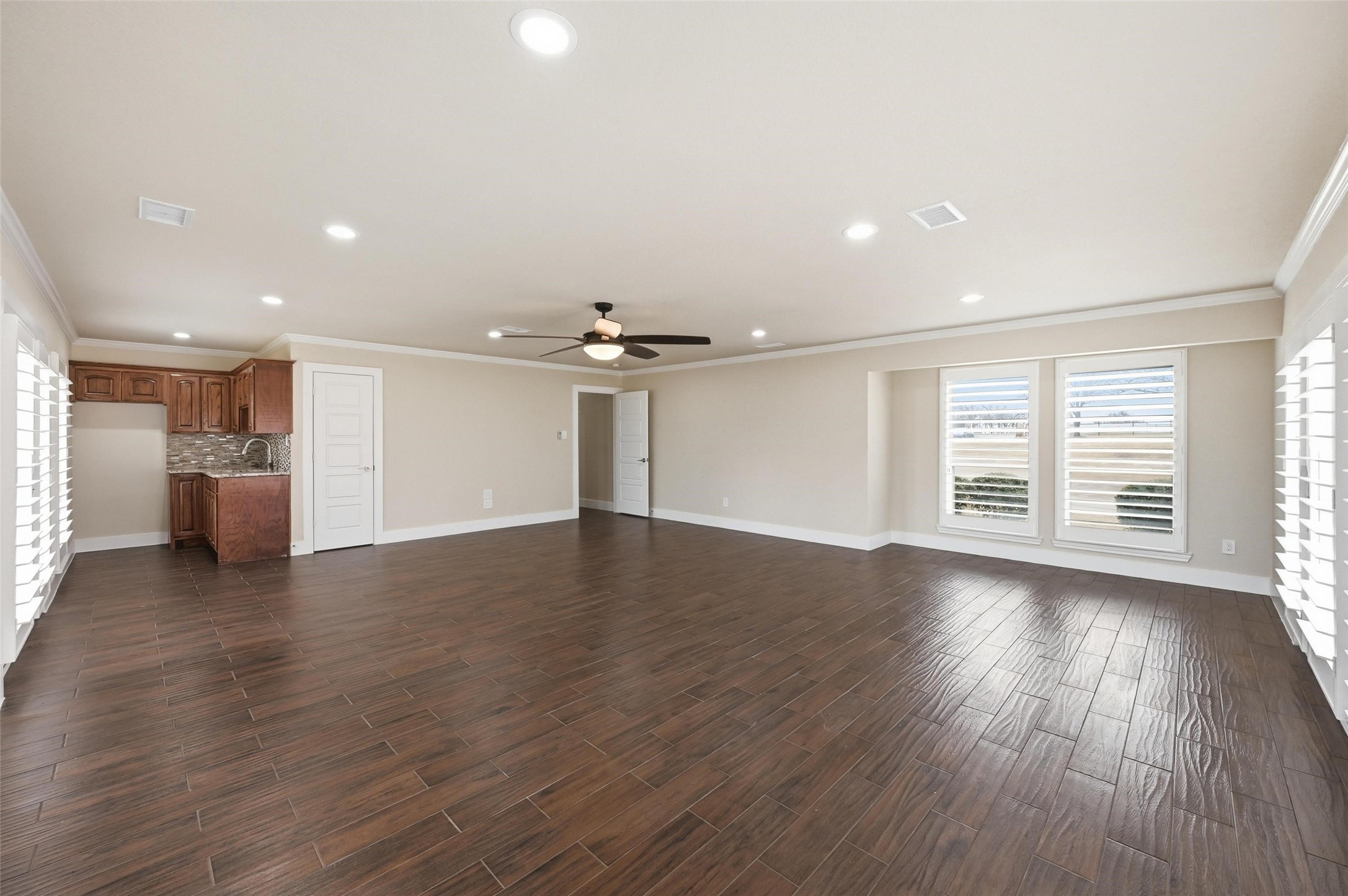 7401 Bent Trail