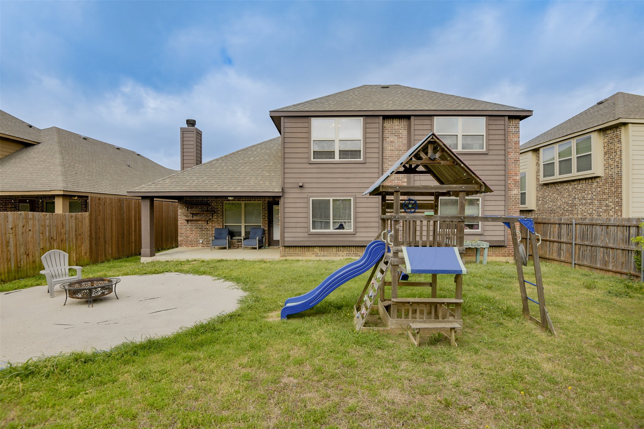 118 Gateway Drive