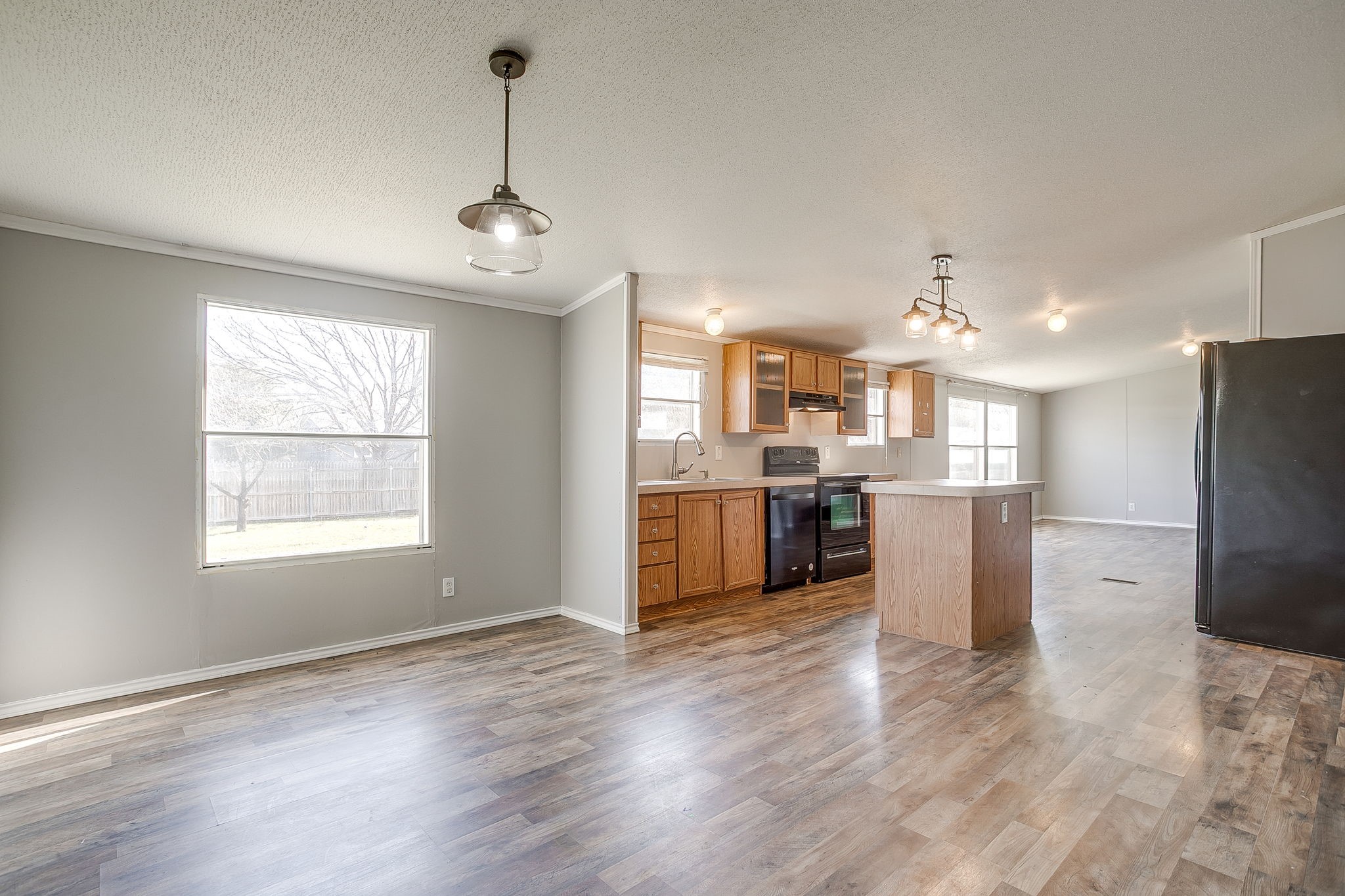 646 Whisperview Circle