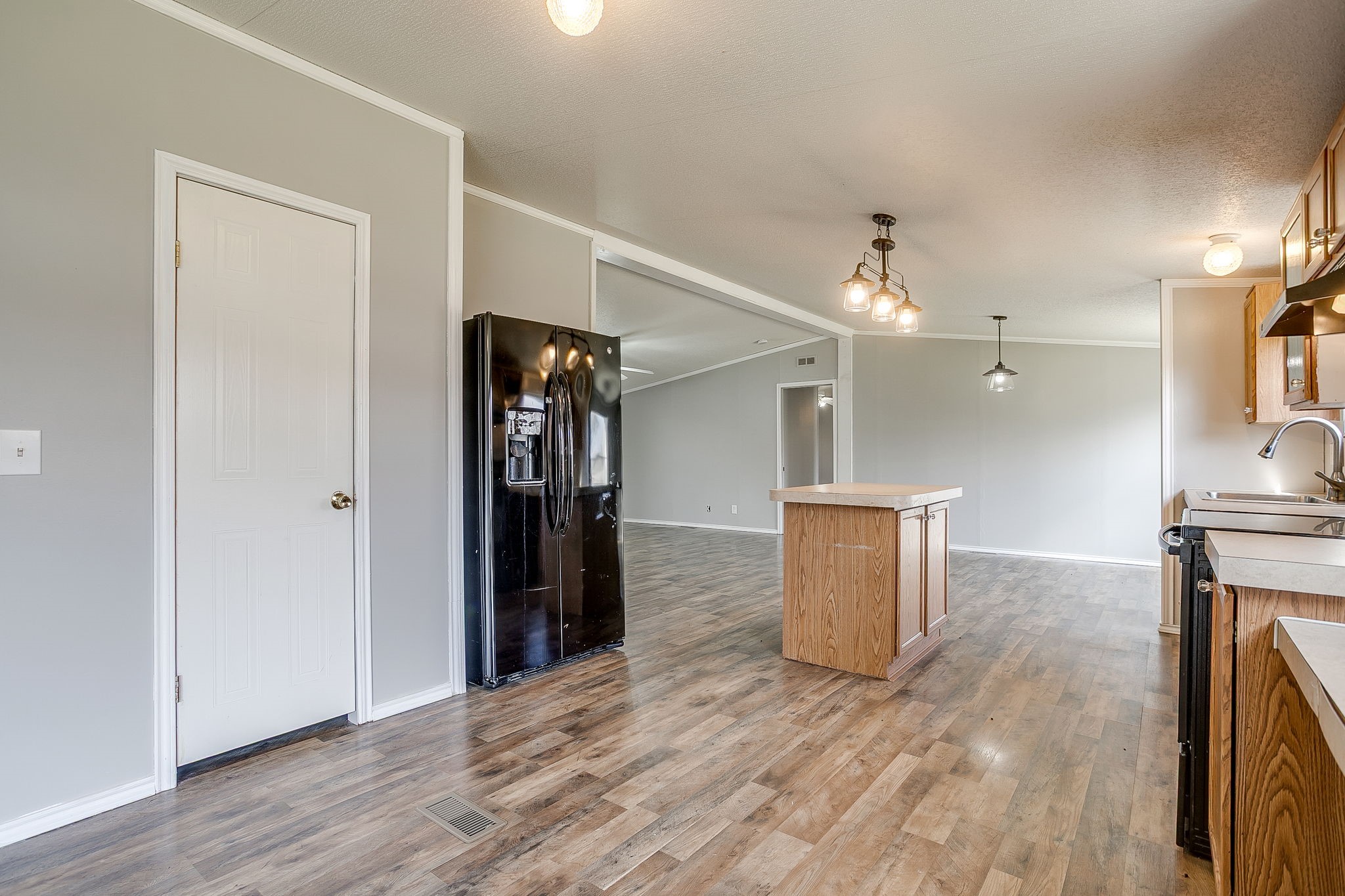 646 Whisperview Circle