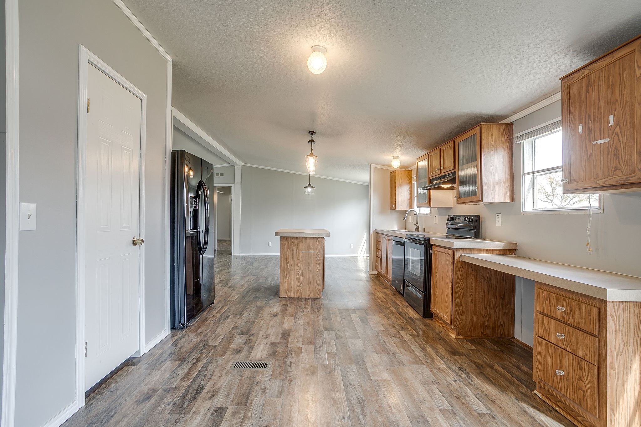 646 Whisperview Circle