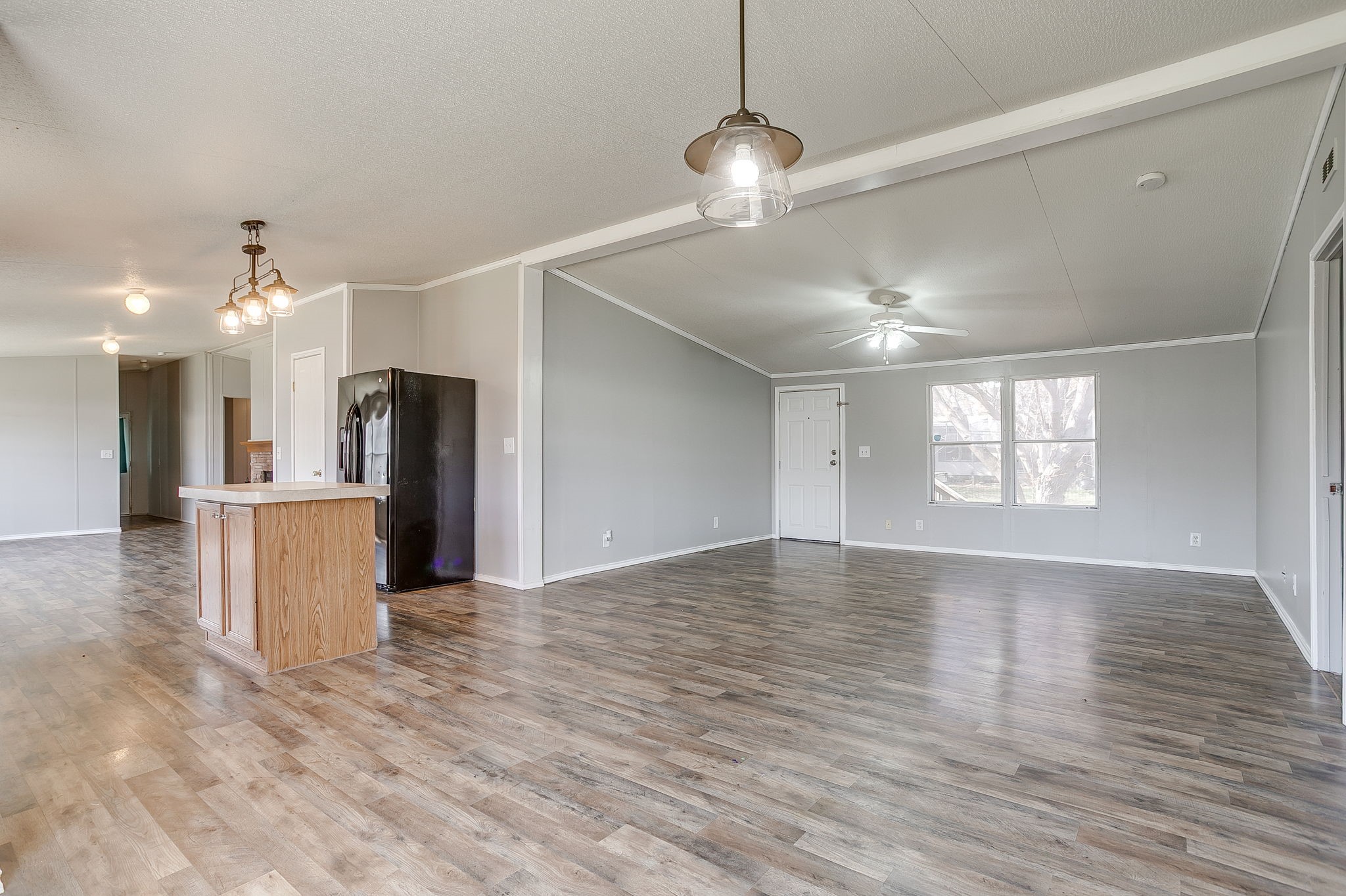 646 Whisperview Circle