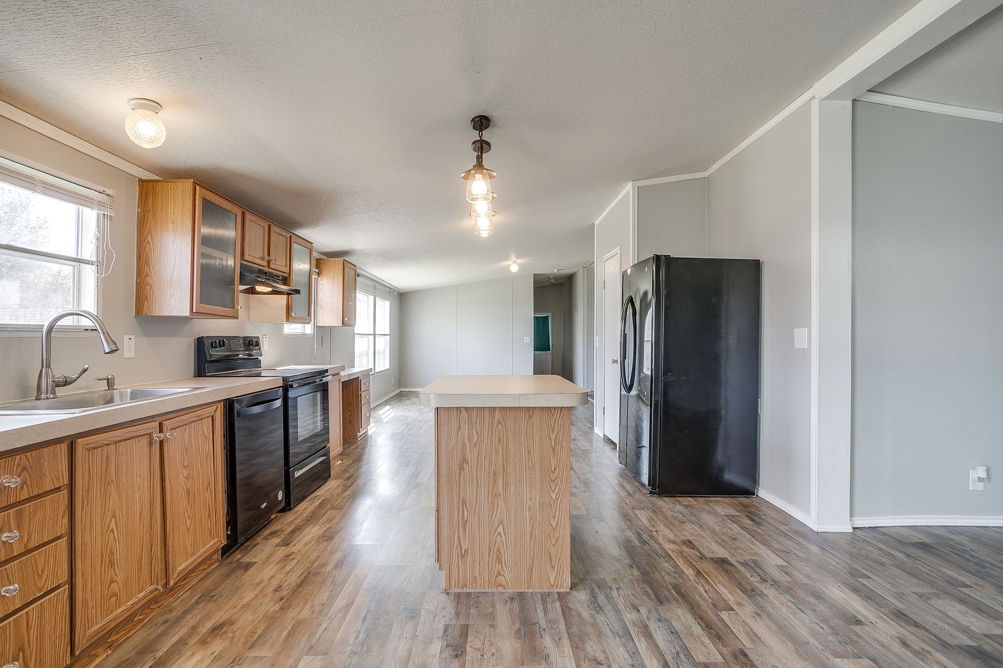 646 Whisperview Circle