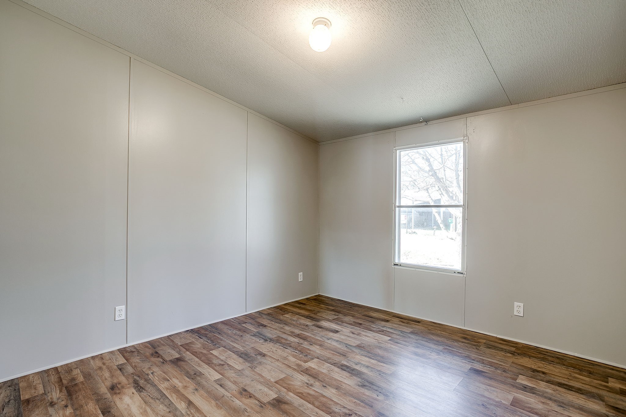 646 Whisperview Circle