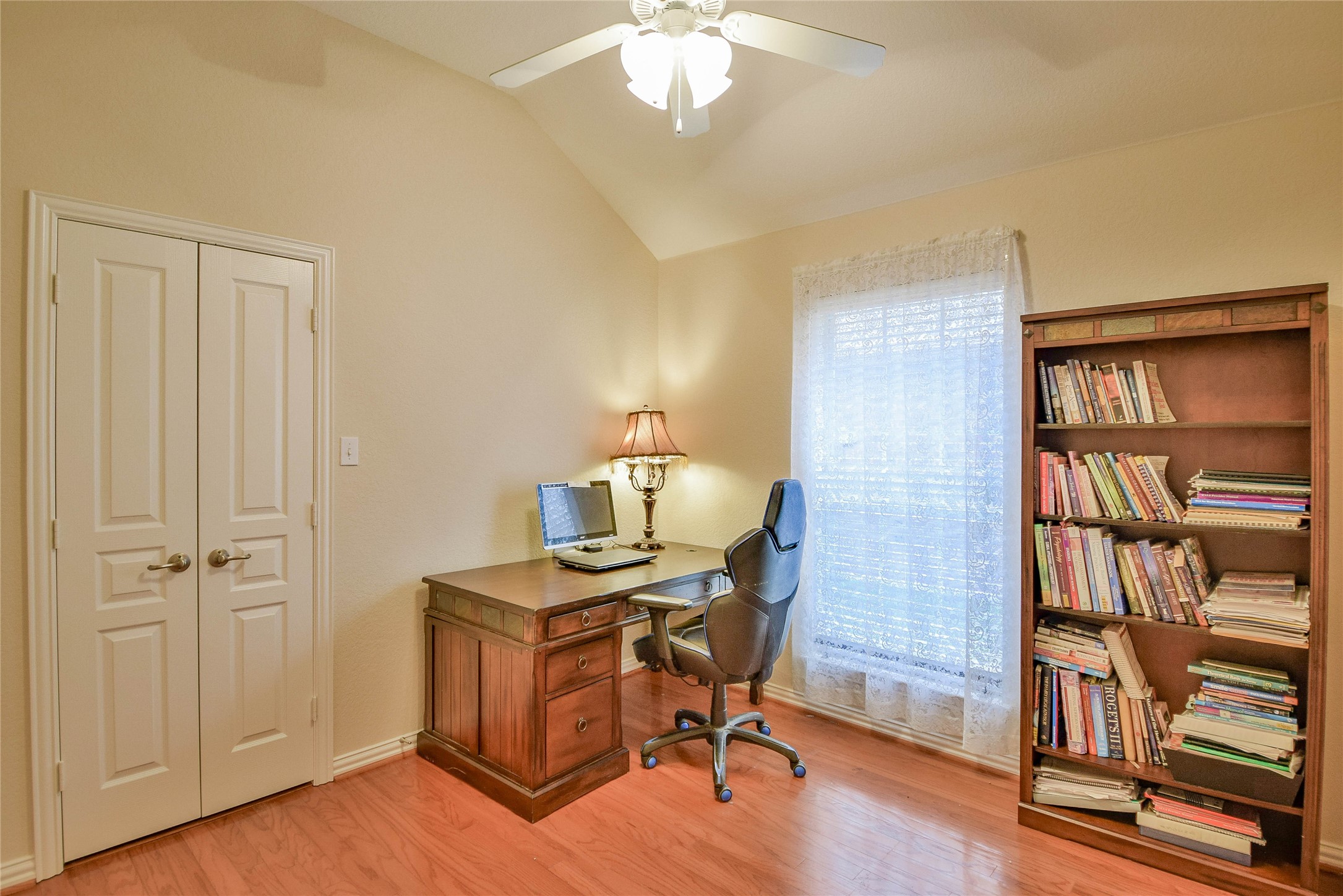 1010 Hayden Court