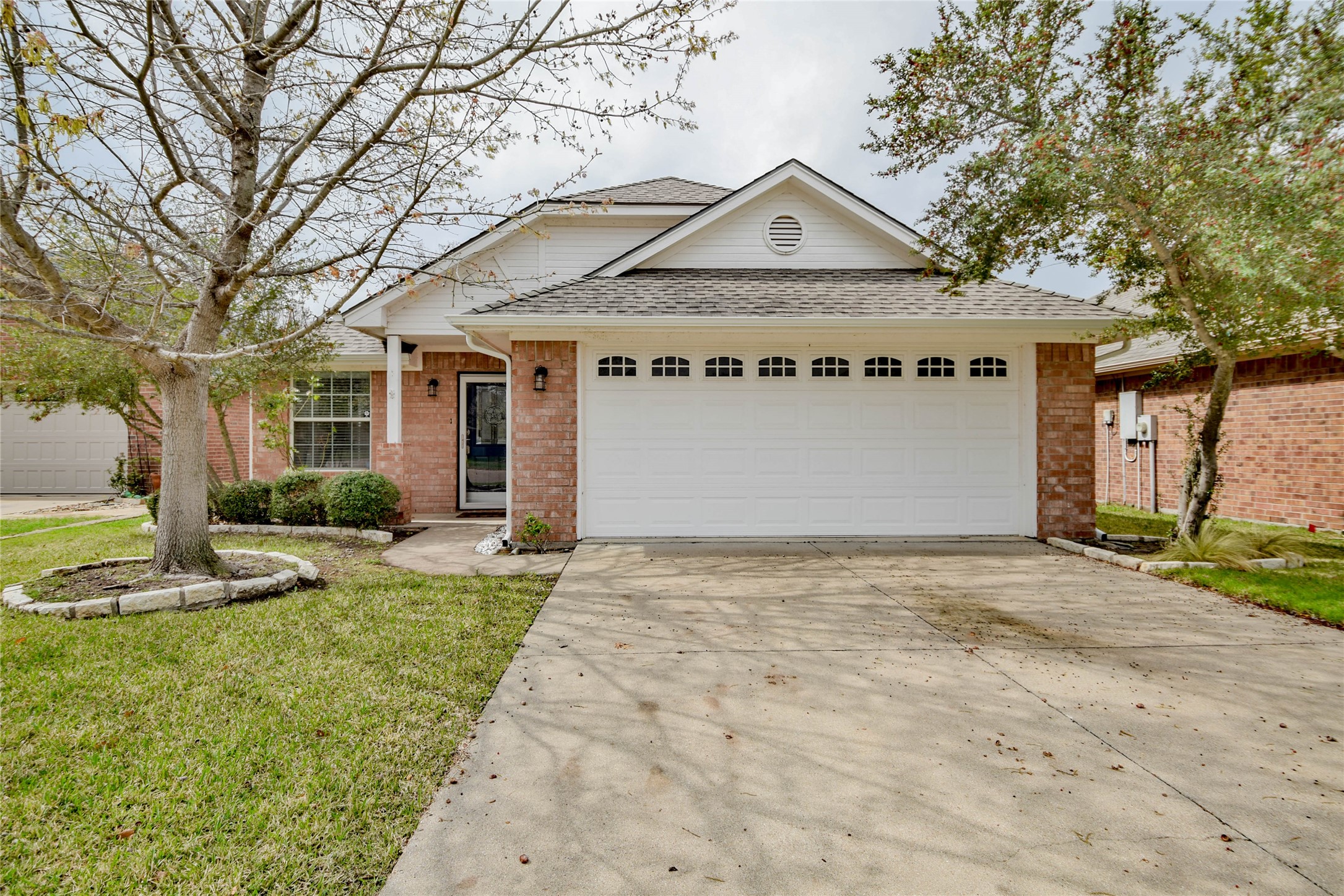 1010 Hayden Court