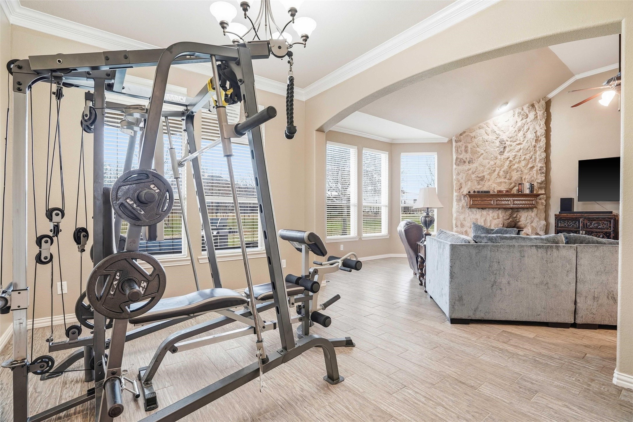 4008 Glenwood Drive