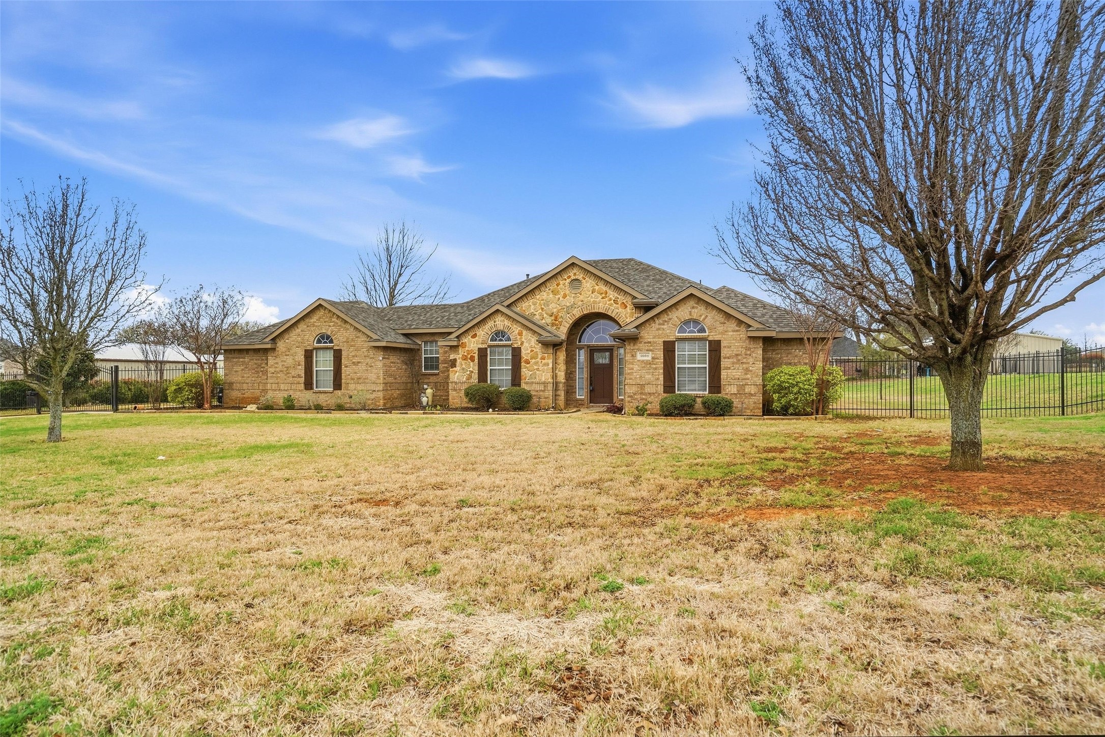 4008 Glenwood Drive