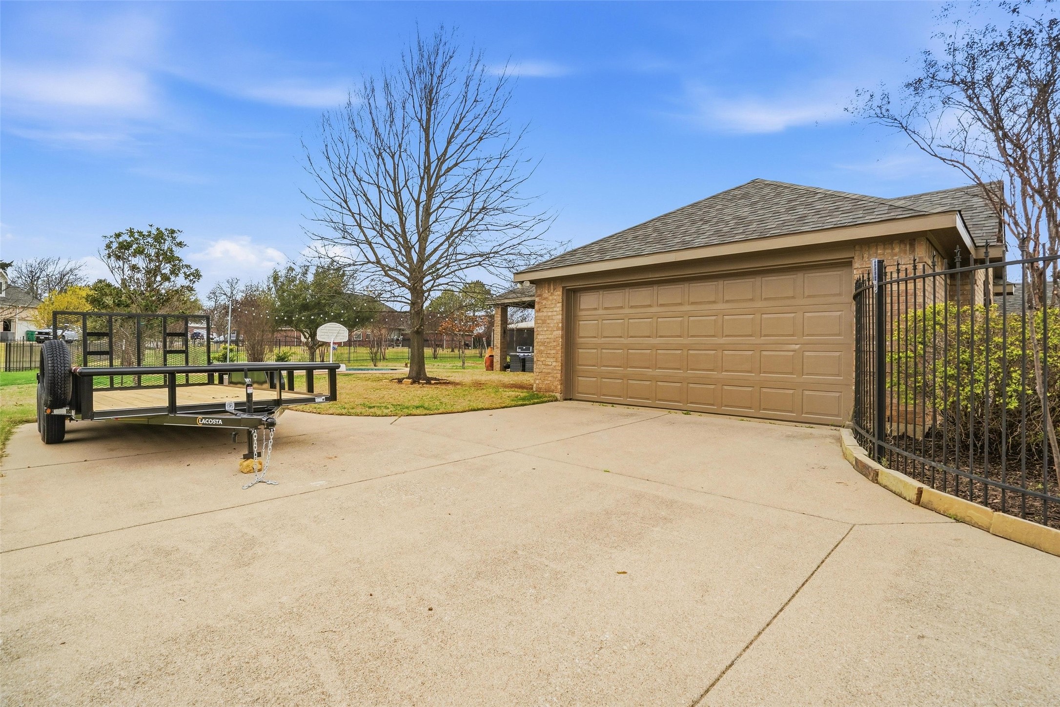 4008 Glenwood Drive