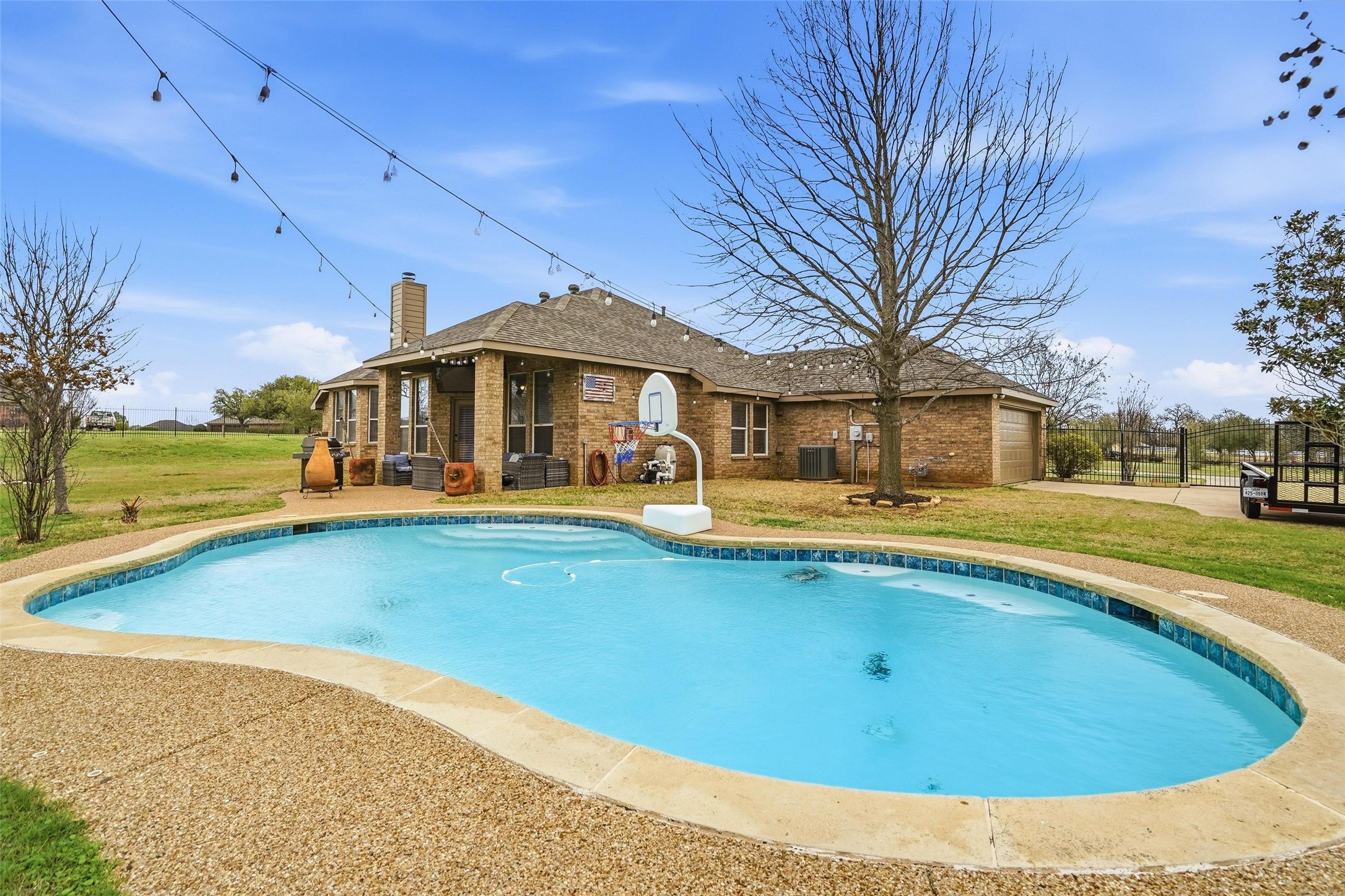 4008 Glenwood Drive