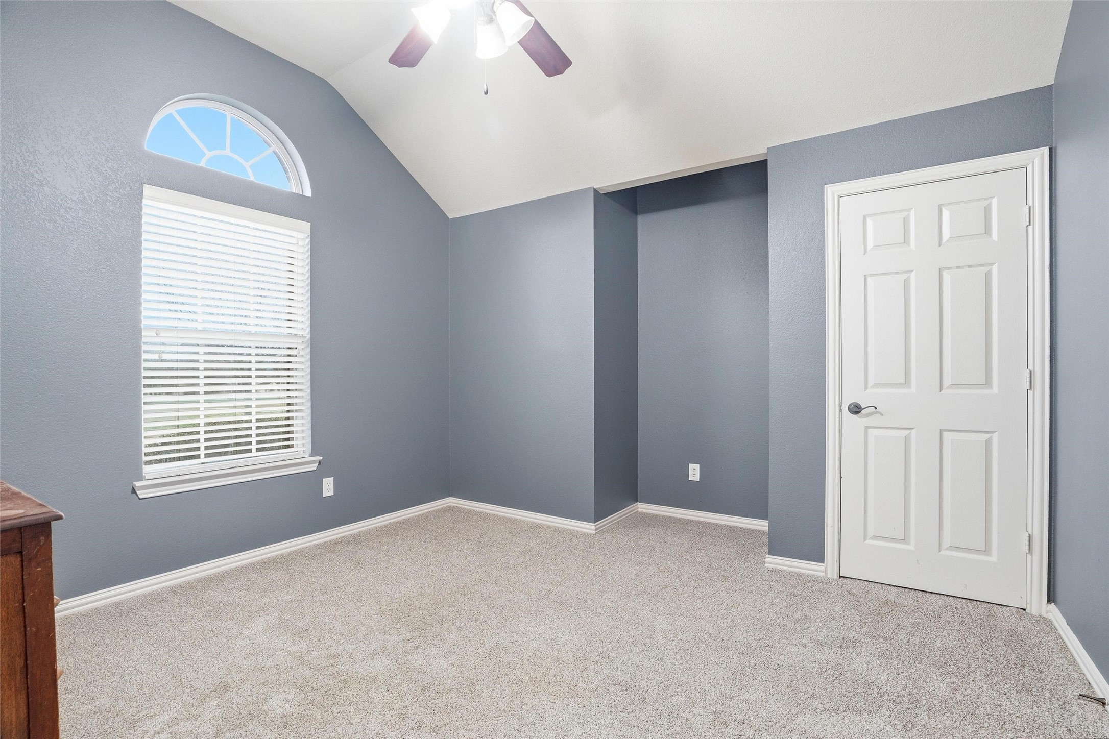 4008 Glenwood Drive