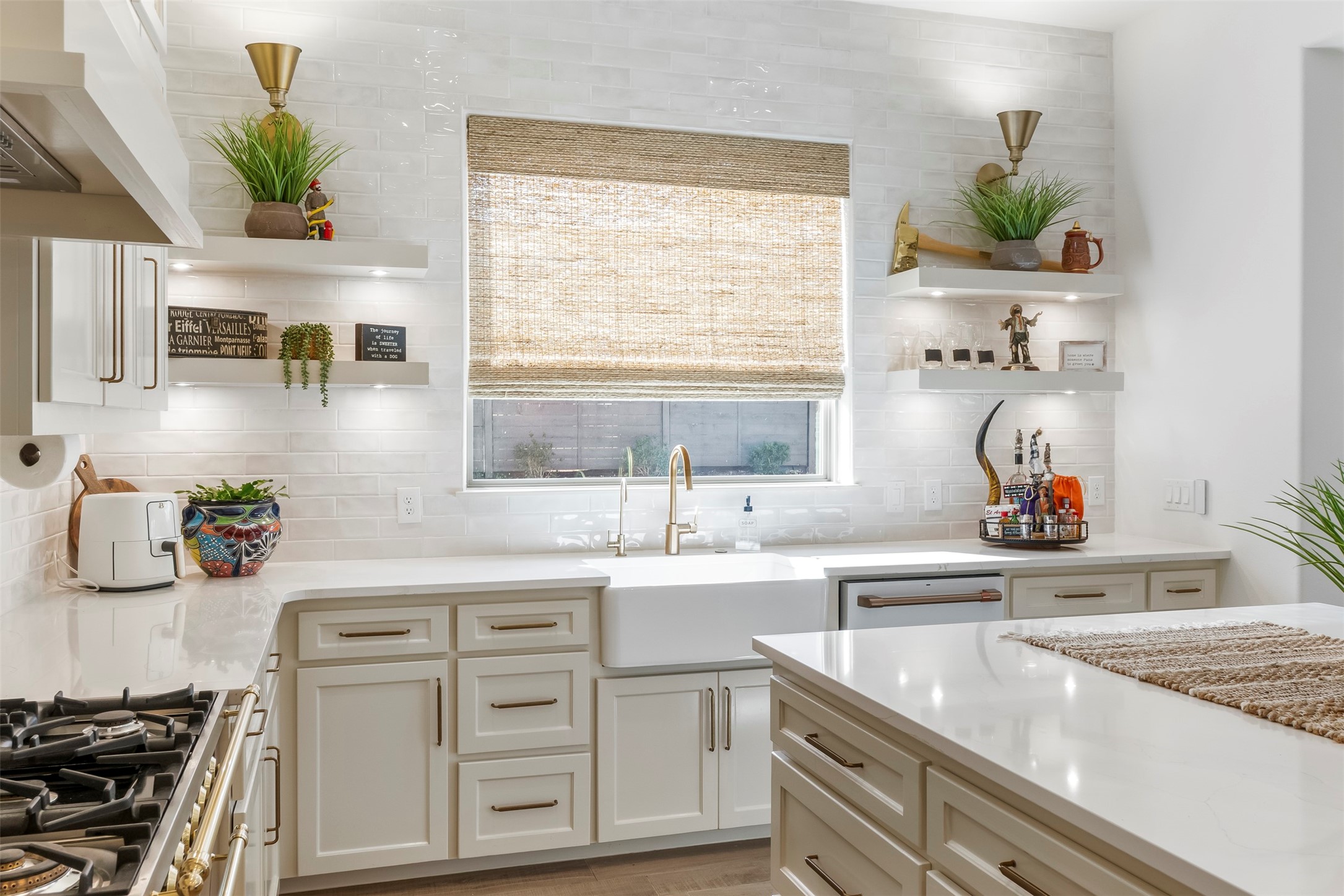 9305 Bellechase Road