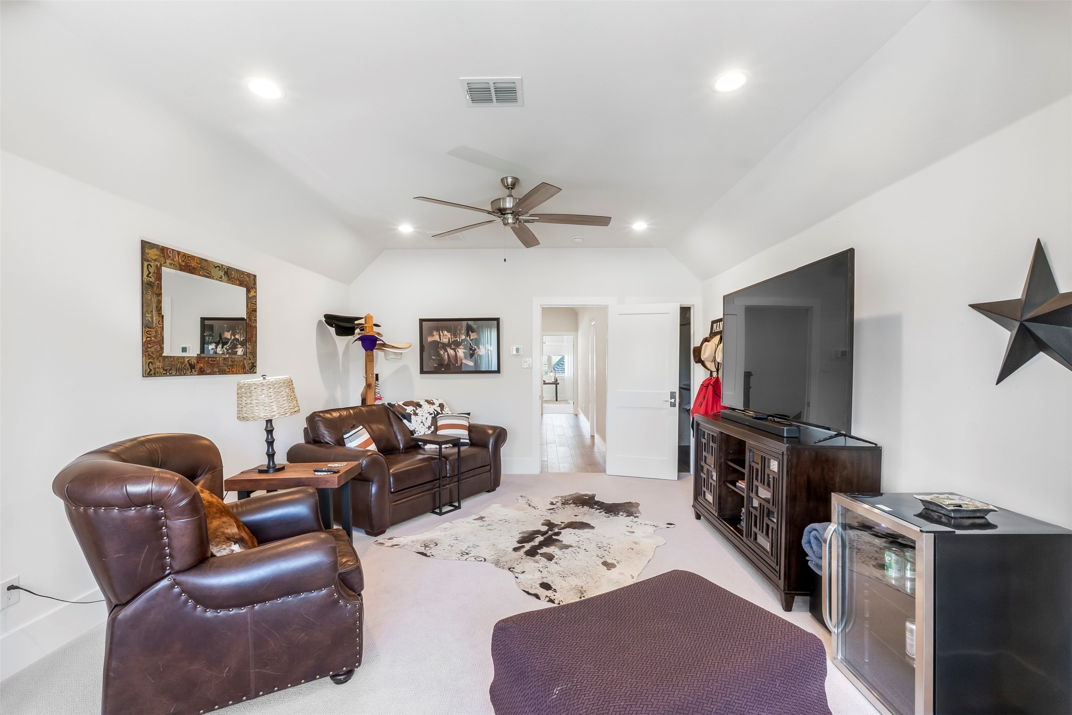 9305 Bellechase Road