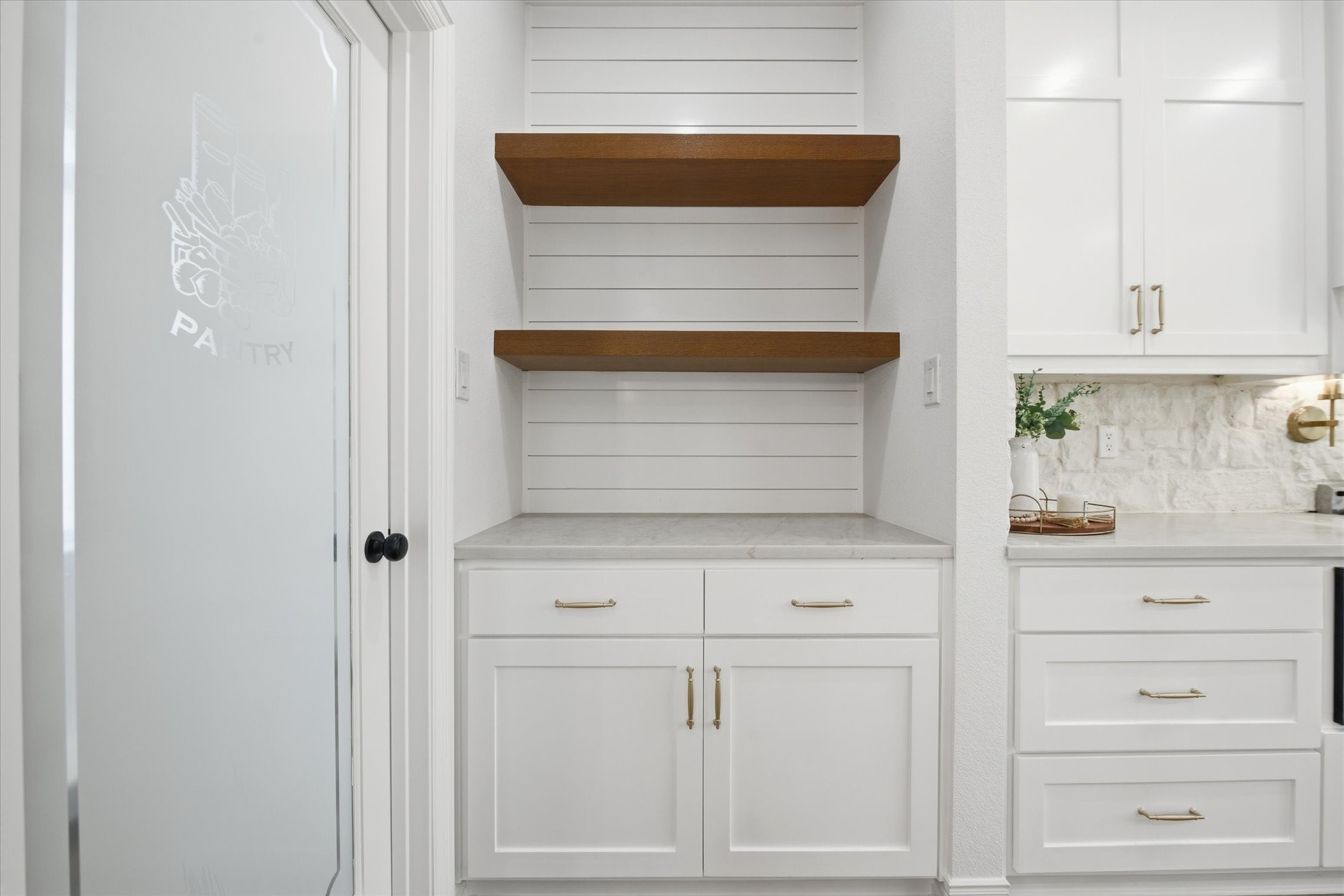377 Oak Cove Court