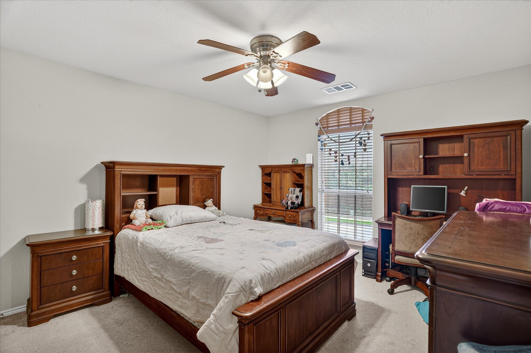 5212 Whisper Drive