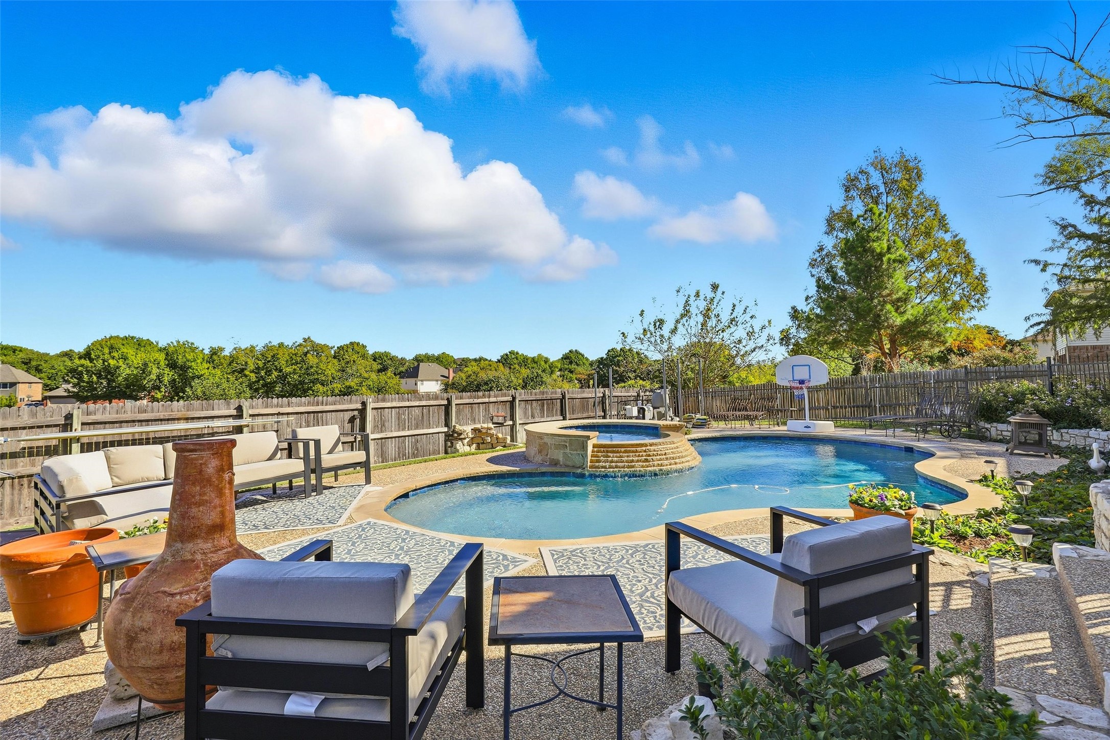 5212 Whisper Drive
